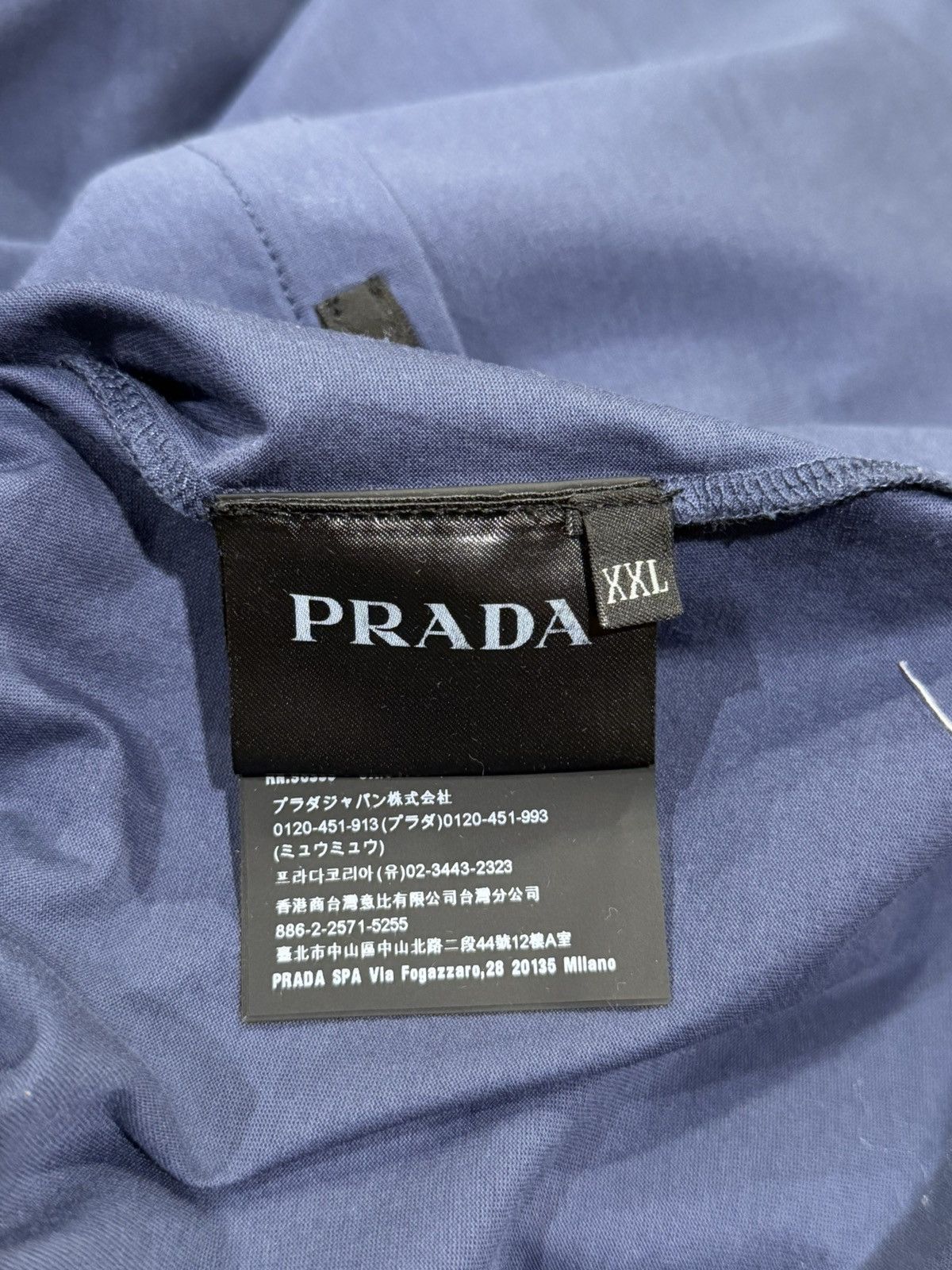Prada Prada Navy Blue Pocket Mini Logo T-Shirt Size US XXL / EU 58 / 5 - 14 Thumbnail