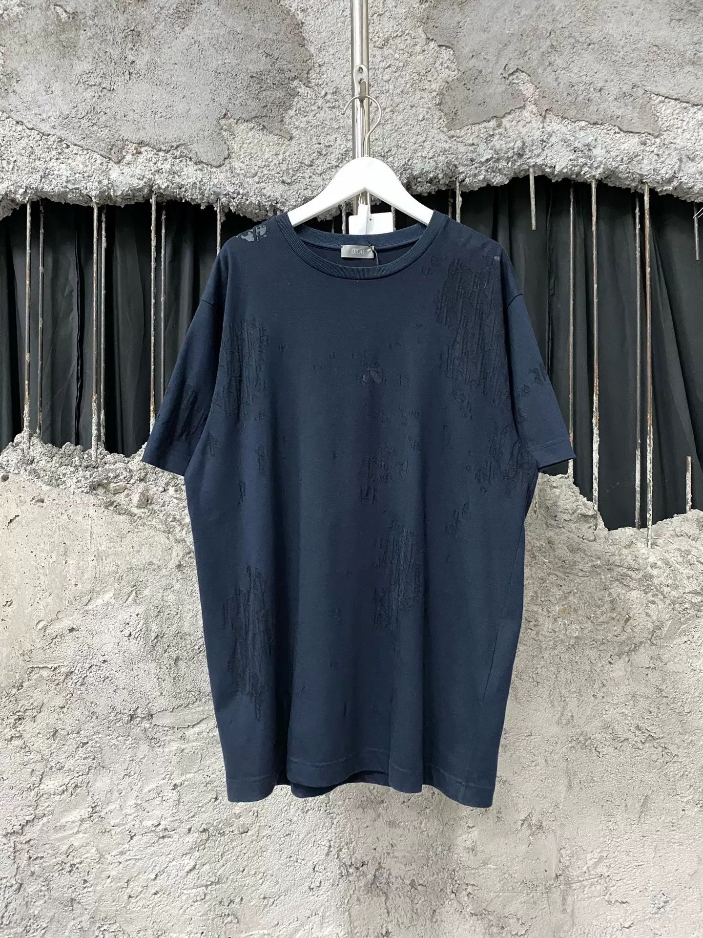 dior distressed logo graphic t-shirt