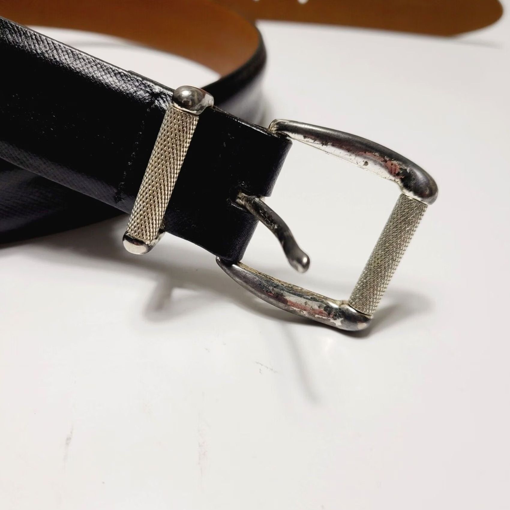 Cole Haan Cole Haan Belt Black Brown Men 36/90 Genuine Leather Brass Buckle 1-1/4" Belt 1-1/4" Mens Brown Black Leather Brass Buckle 36/90 Size 36 - 2 Thumbnail