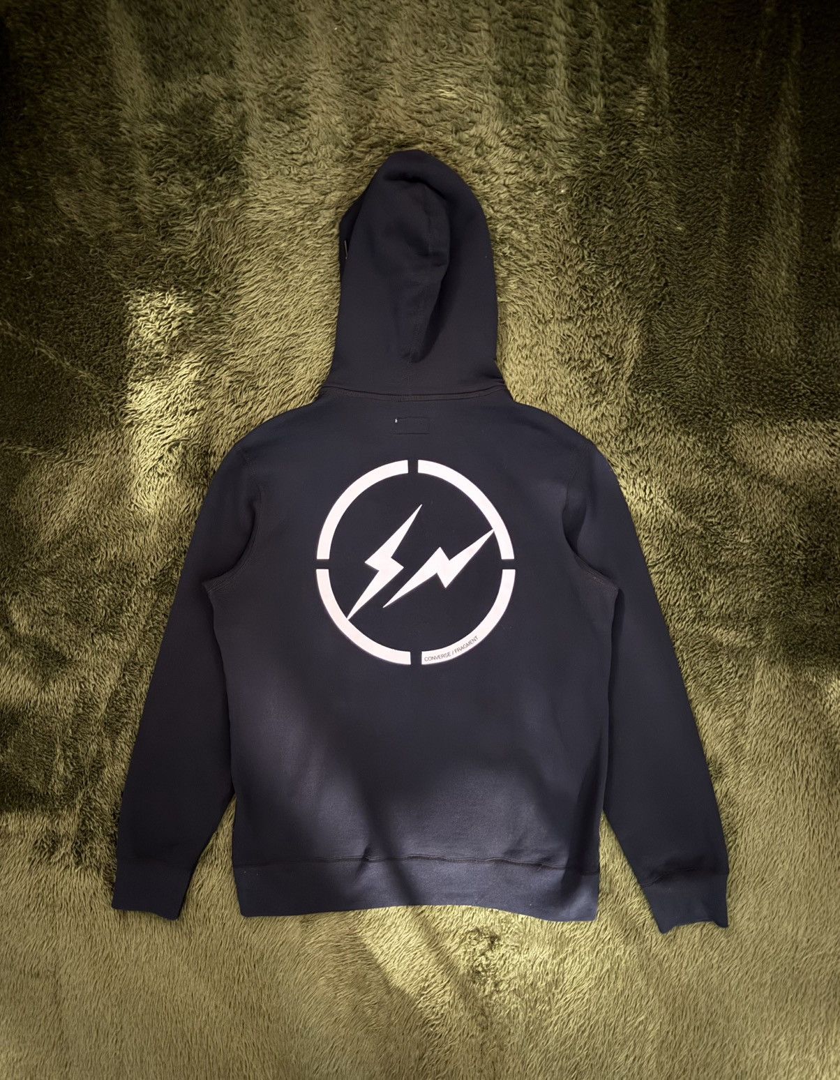 Converse × Fragment Design [XL] Converse x Fragment Design Cut-Off Graphic Hoodie Navy Size US XL / EU 56 / 4 - 6 Thumbnail
