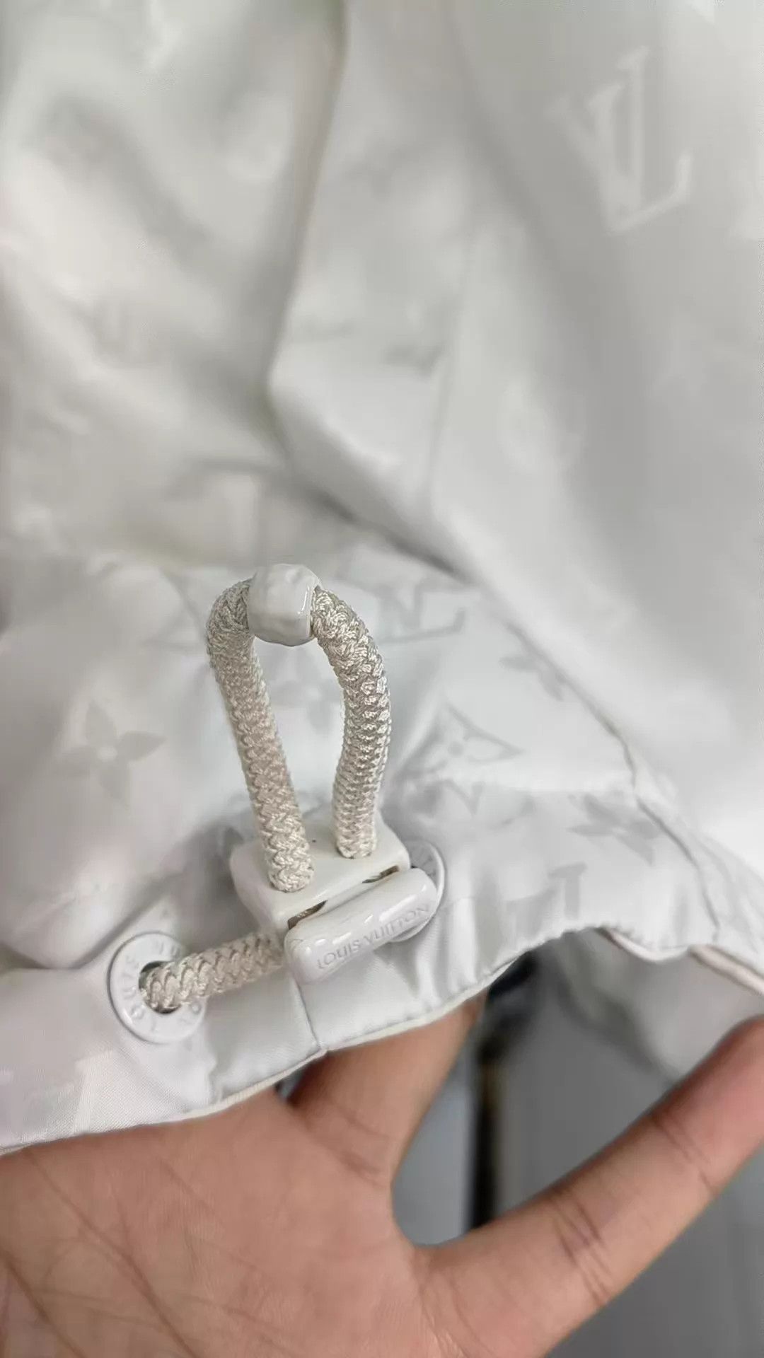 Louis Vuitton LV 46 EU shell jacket Size US S / EU 44-46 / 1 - 4 Thumbnail