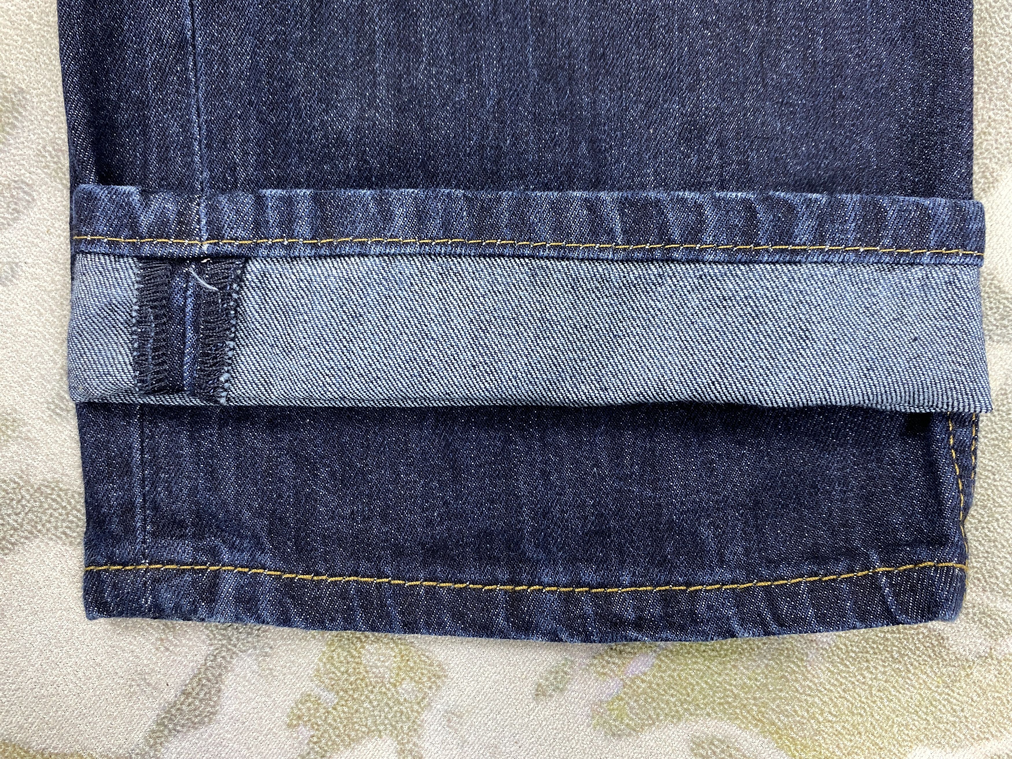 Levi's Vintage Levi's 514 Dark Blue 37 x 33.5 Denim -JN298 Size US 37 - 14 Thumbnail