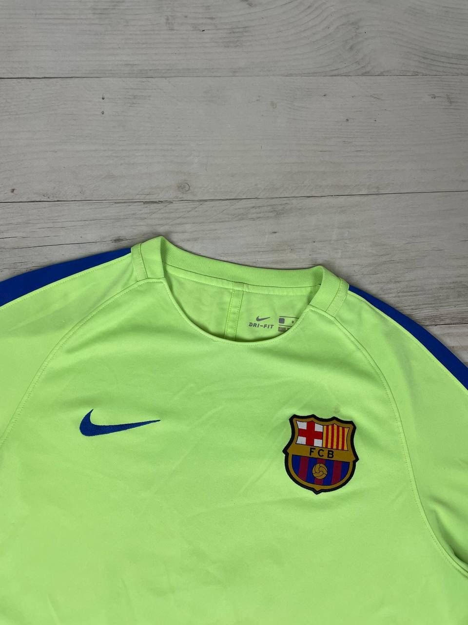 Nike Nike Barcelona 2016 2017 Training Shirt Soccer Jersey Size US L / EU 52-54 / 3 - 2 Thumbnail