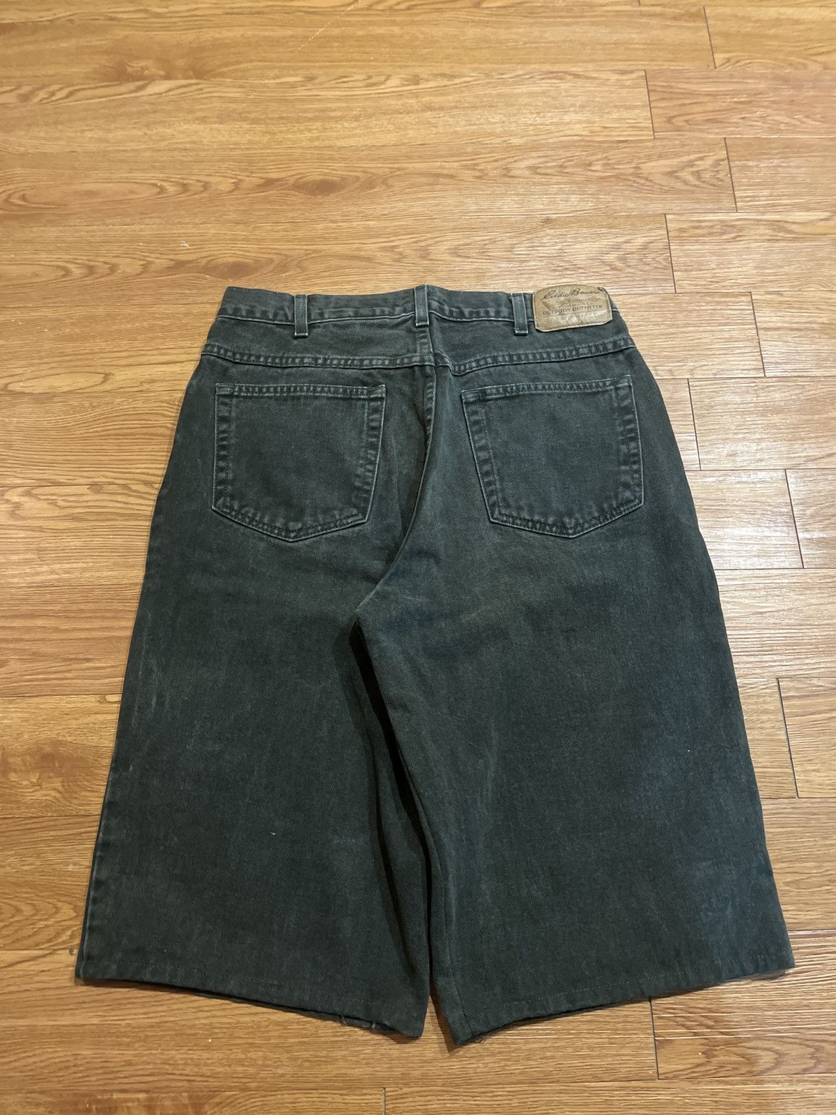 Eddie Bauer vintage 90’s green custom widelegged eddie bauer shorts Size US 31 - 1 Thumbnail