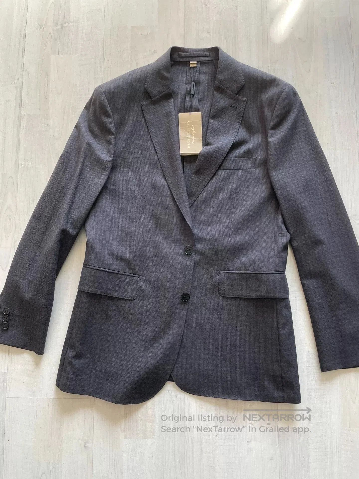 Burberry Burberry Classic Check Wool Suit. Size US M / EU 48-50 / 2 - 1 Thumbnail