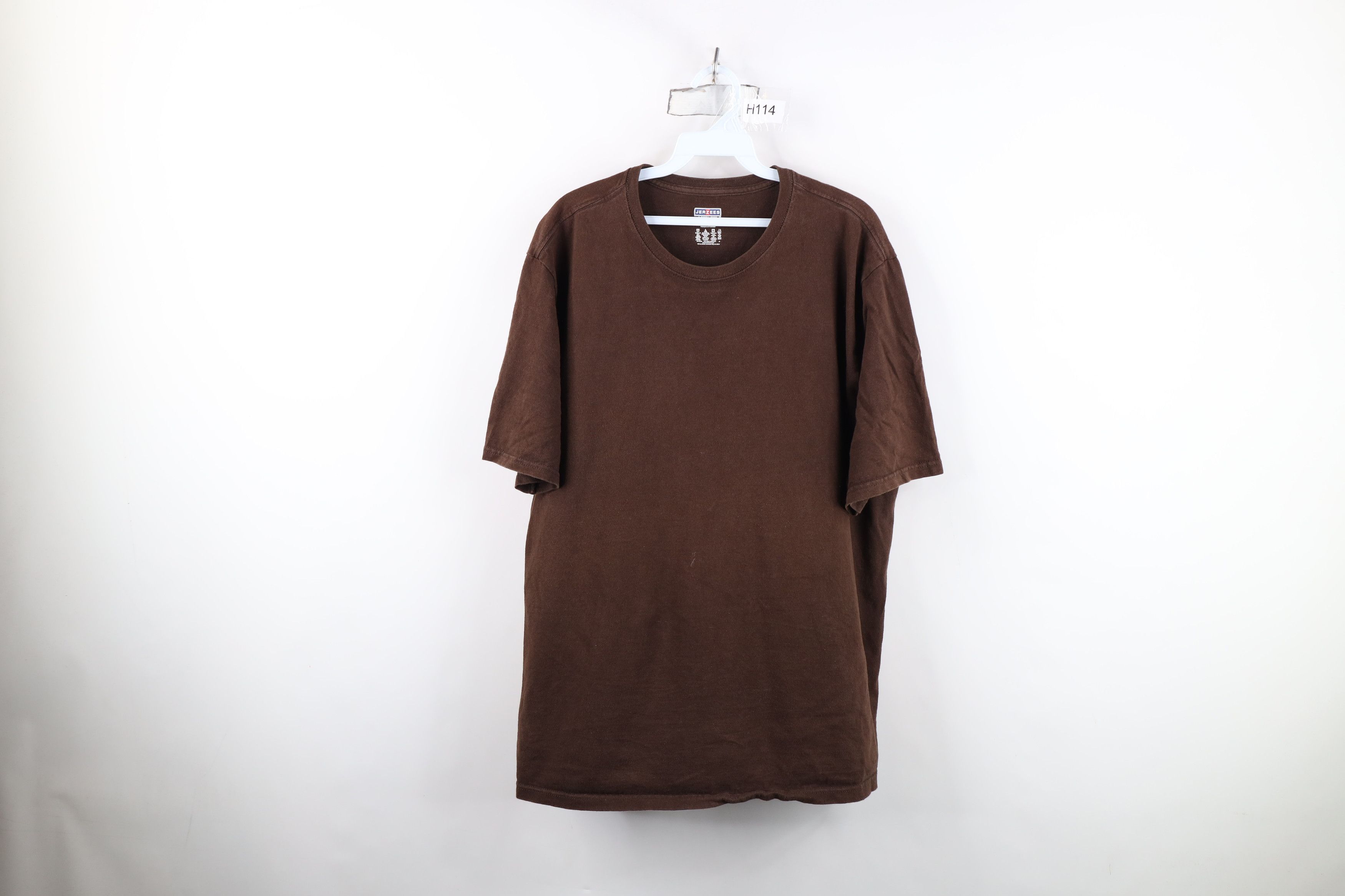 Vintage Vintage Y2K Streetwear Blank Short Sleeve T-Shirt Brown Size US L / EU 52-54 / 3 - 1 Thumbnail