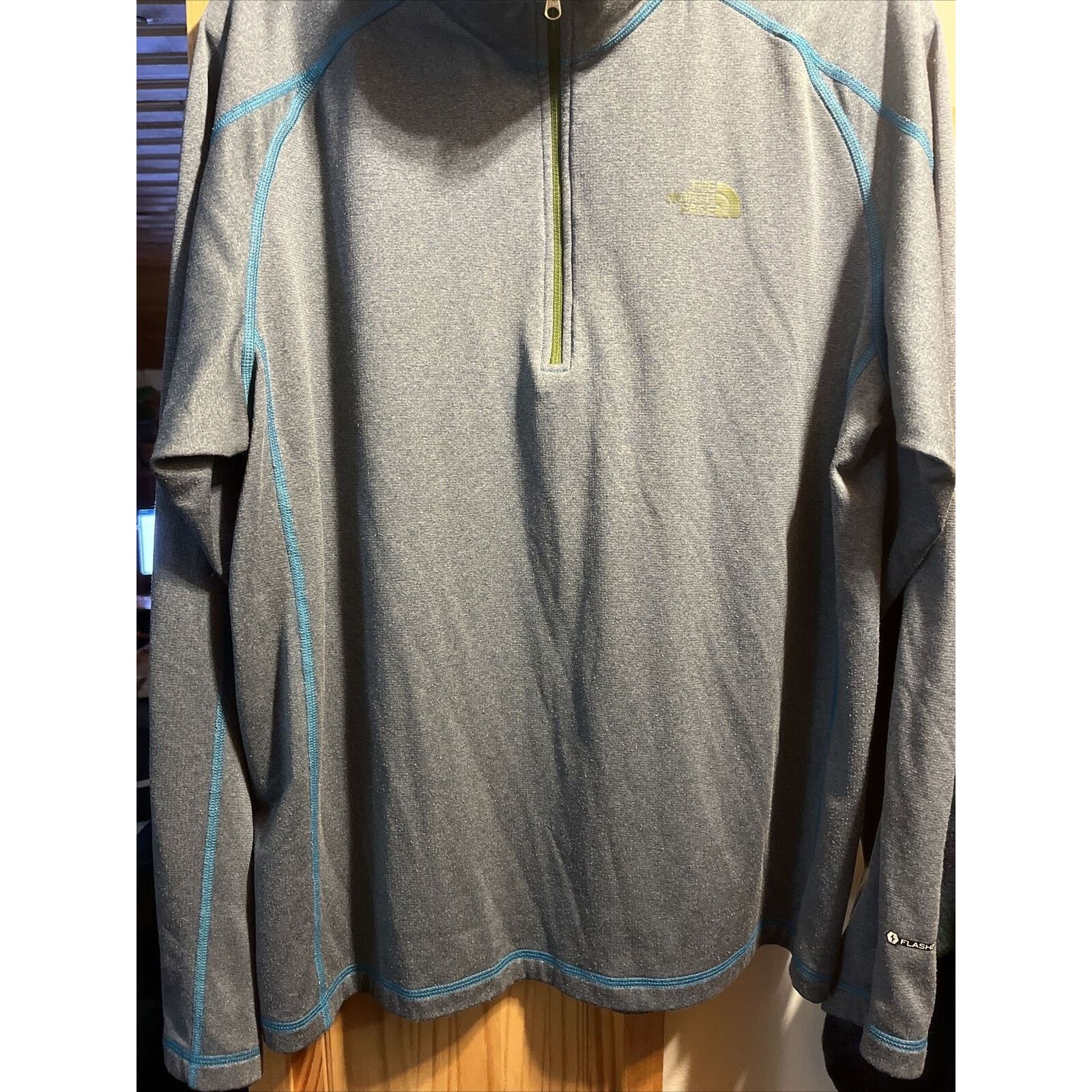 The North Face The North Face Mens L Grey Blue LS 1/4 Zip Polyester Jacket Size US L / EU 52-54 / 3 - 9 Thumbnail