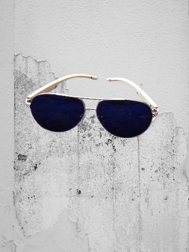 Prada Sunglasses Prada luxury Y2K vintage streetwear Size ONE SIZE - 1 Thumbnail