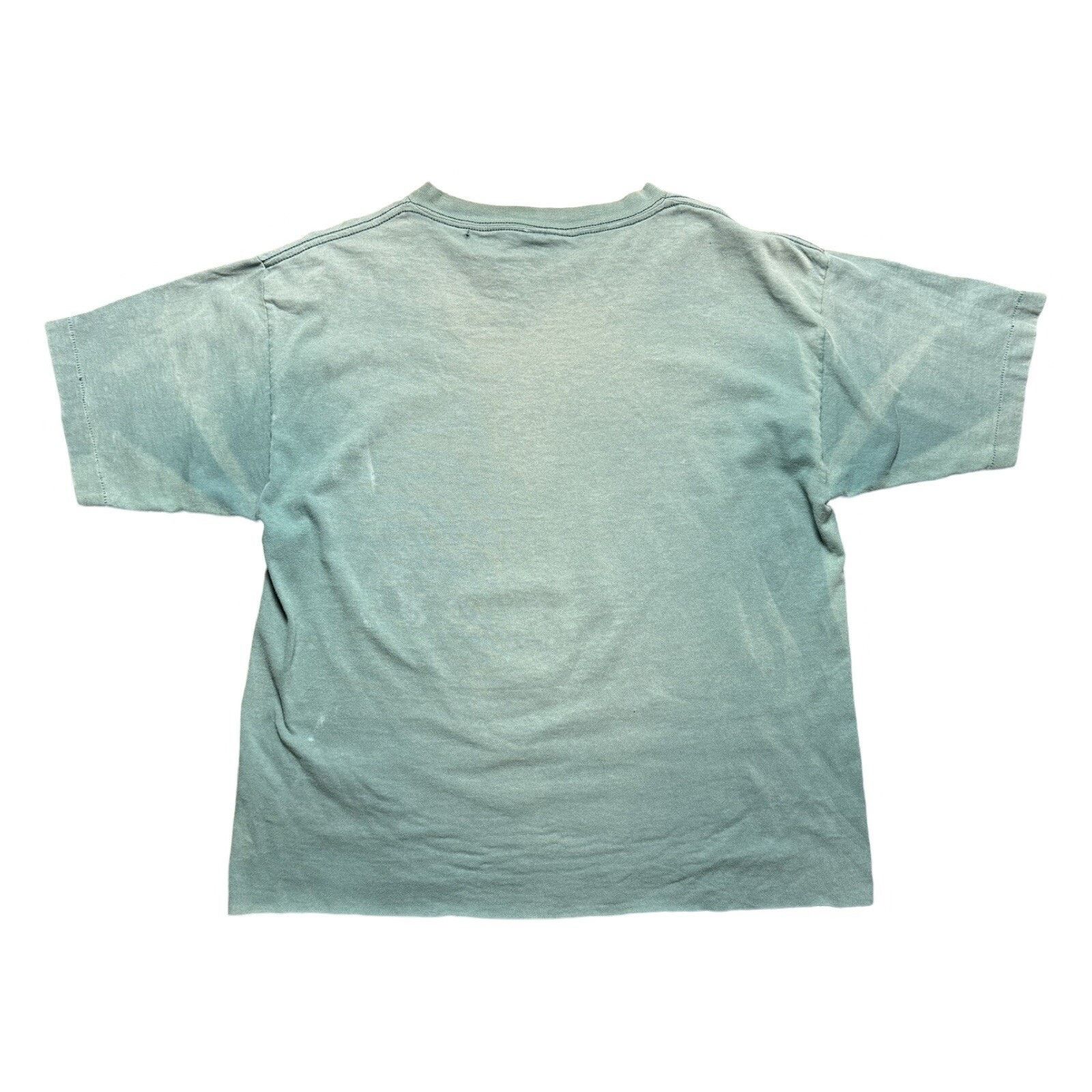 Vintage Vintage 90s Pikes Peak Faded Green Wolf Graphic T Shirt L Size US L / EU 52-54 / 3 - 6 Thumbnail