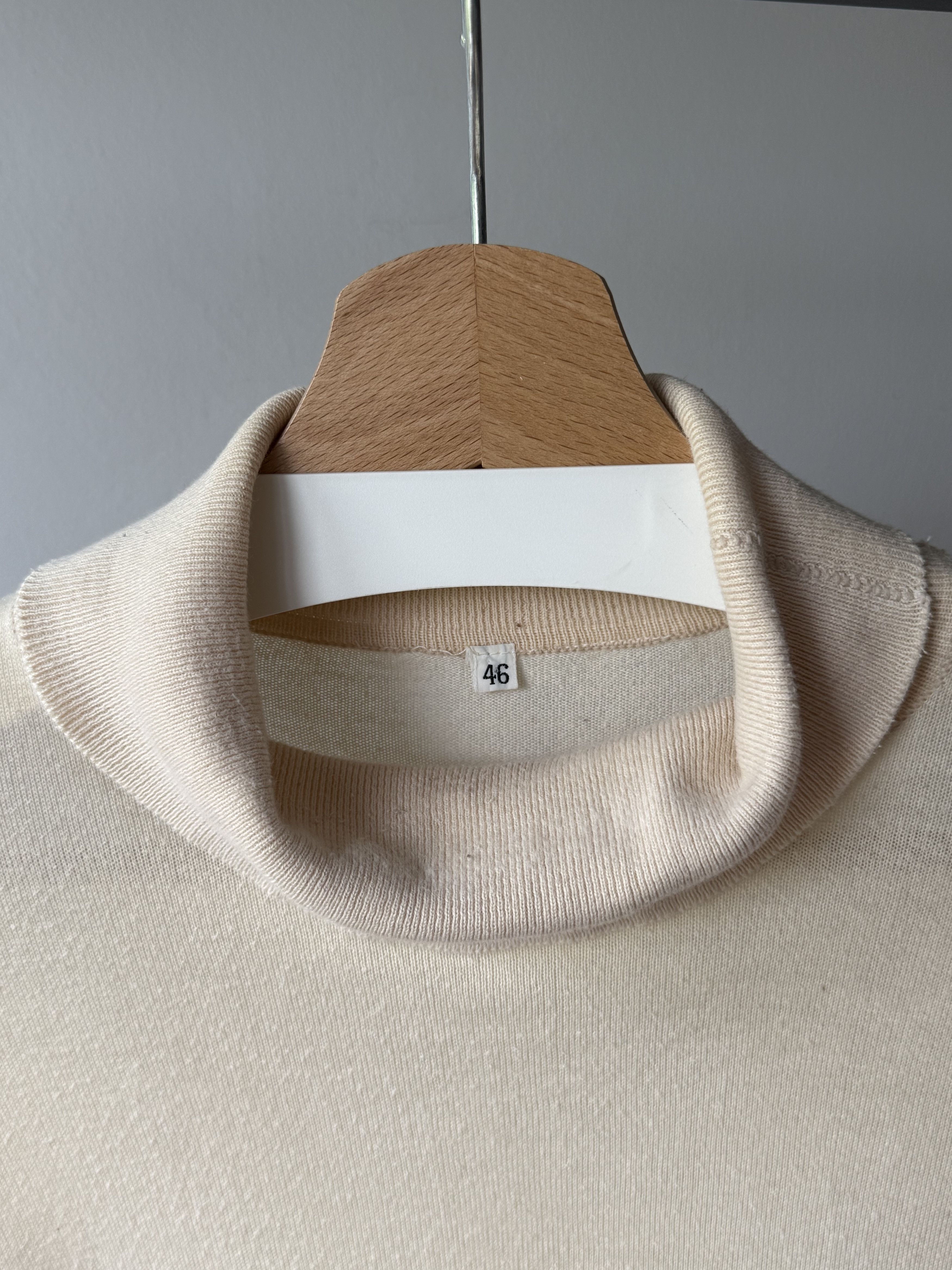 John Smedley John Smedley Beige Sea Island Cotton Roll Turtlneck Pullover Size US XL / EU 56 / 4 - 14 Thumbnail