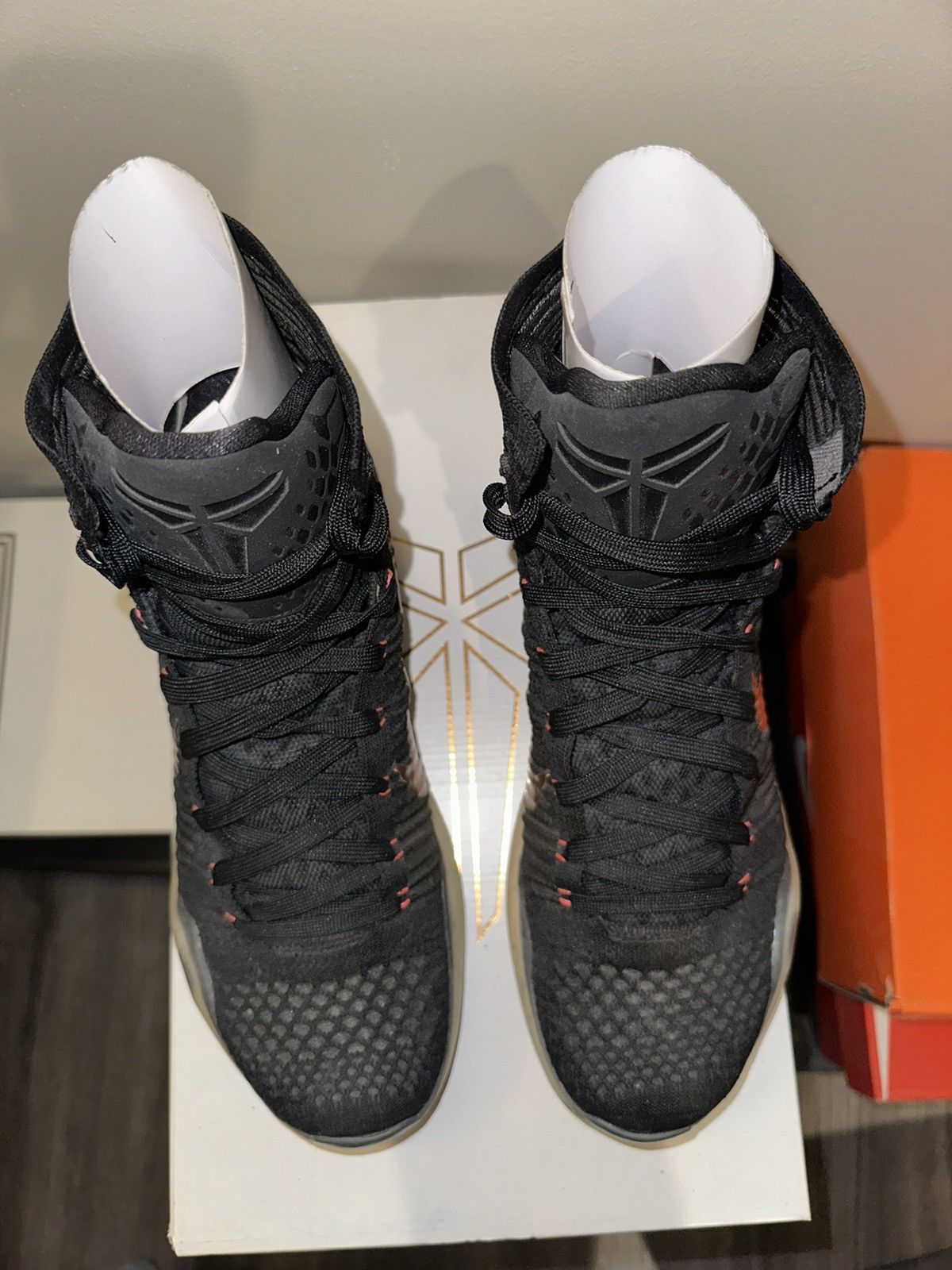 Nike Kobe 10 Elite "Rose Gold" Size US 10 / EU 43 - 4 Thumbnail