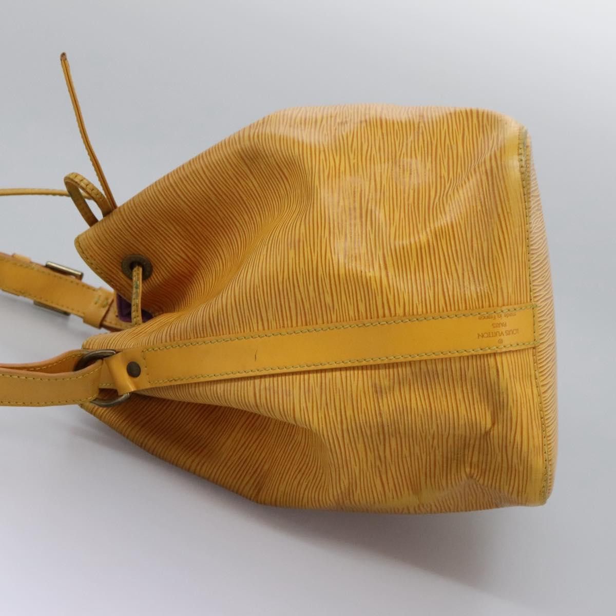 Louis Vuitton LOUIS VUITTON Epi Petit Noe Shoulder Bag Yellow M44109 Size ONE SIZE - 4 Thumbnail