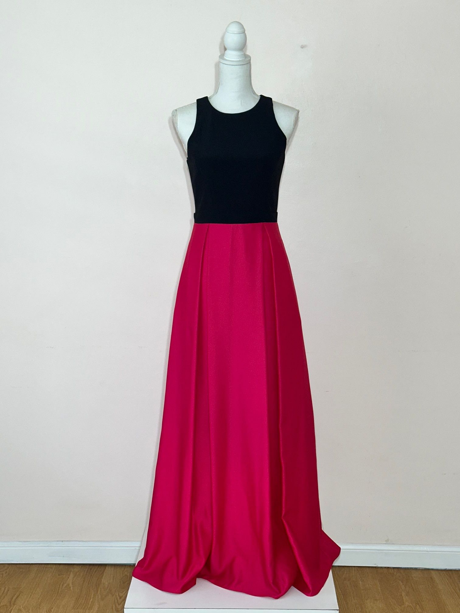 Designer B&A Betsy and Adam Pink/Black Evening Gown Size 4 Size S / US 4 / IT 40 - 1 Thumbnail