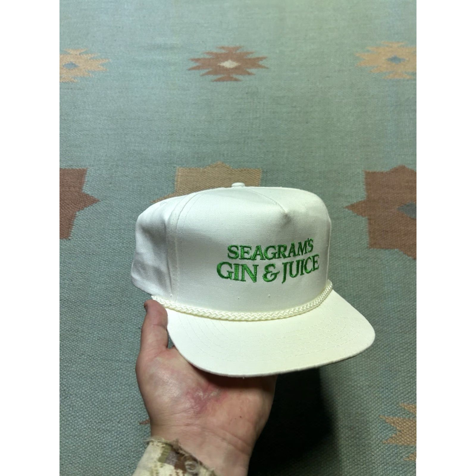 Vintage VINTAGE SnapBack Hat Cap Seagram’s Gin & Juice Embroidered Hip Hop White Mens Adjustable Cap Size ONE SIZE - 2 Thumbnail