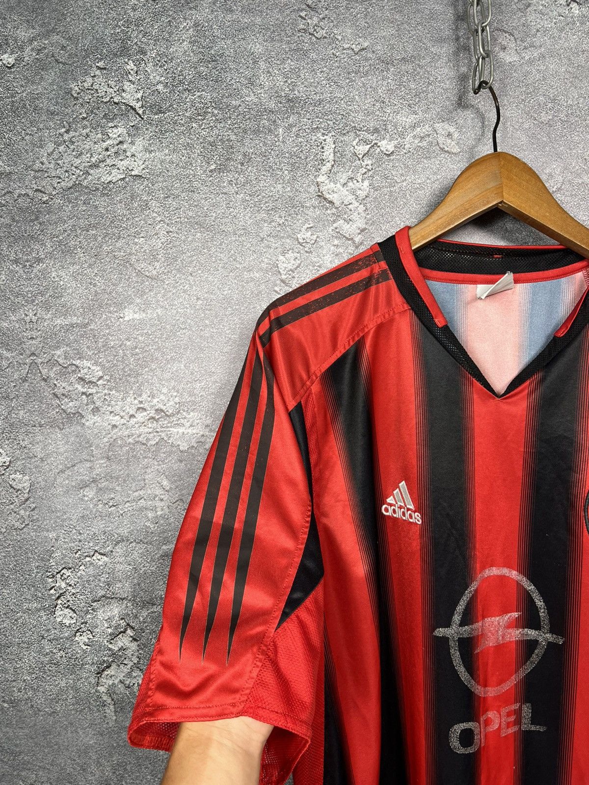 Adidas Adidas Vintage AC Milan 2004 Opel Jersey T-shirt Size US XL / EU 56 / 4 - 13 Thumbnail