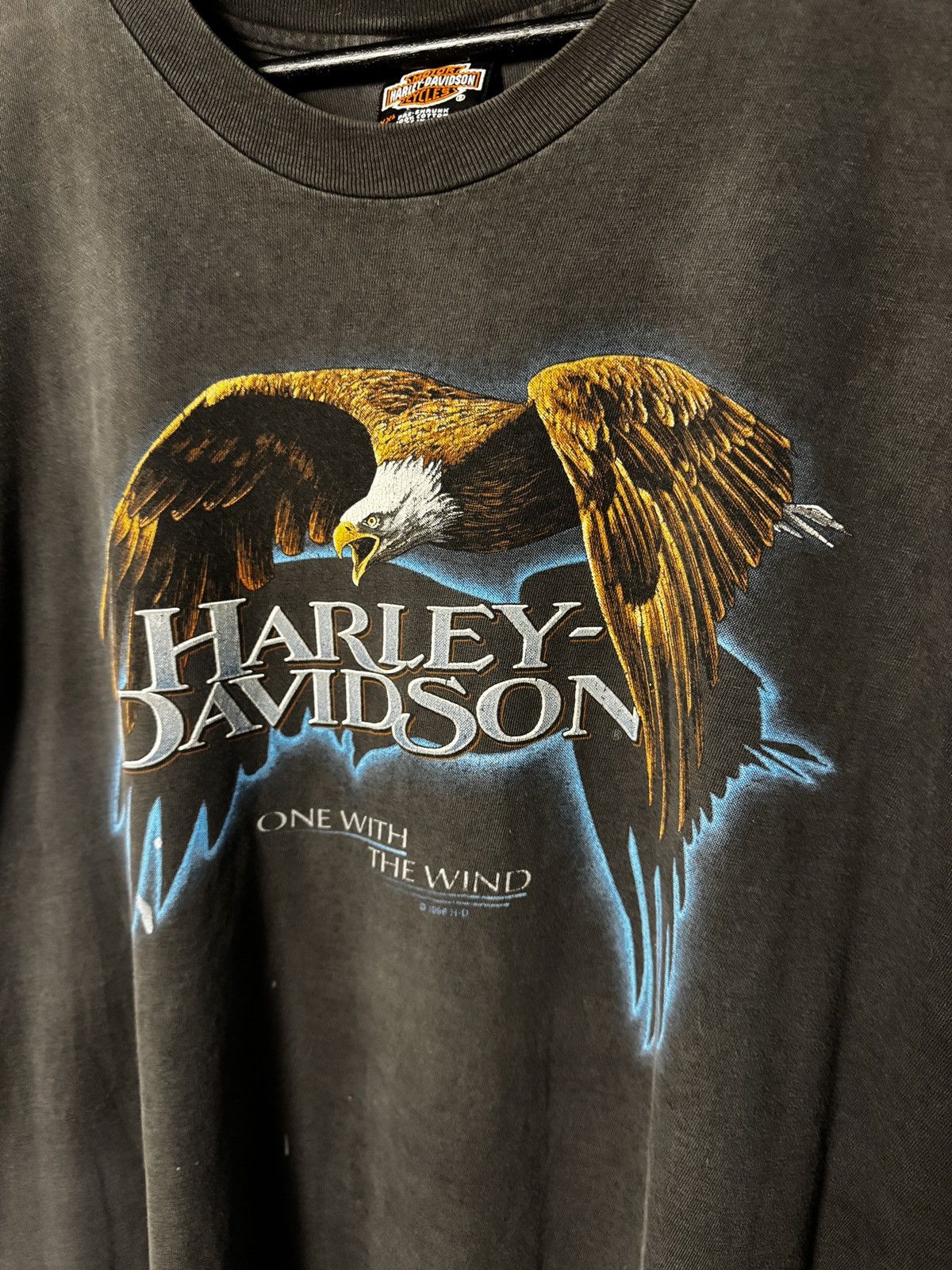 Harley Davidson × Vintage VINTAGE HARLEY DAVIDSON EAGLE ONE WITH THE WIND FADED 1996 Size US XXL / EU 58 / 5 - 2 Thumbnail