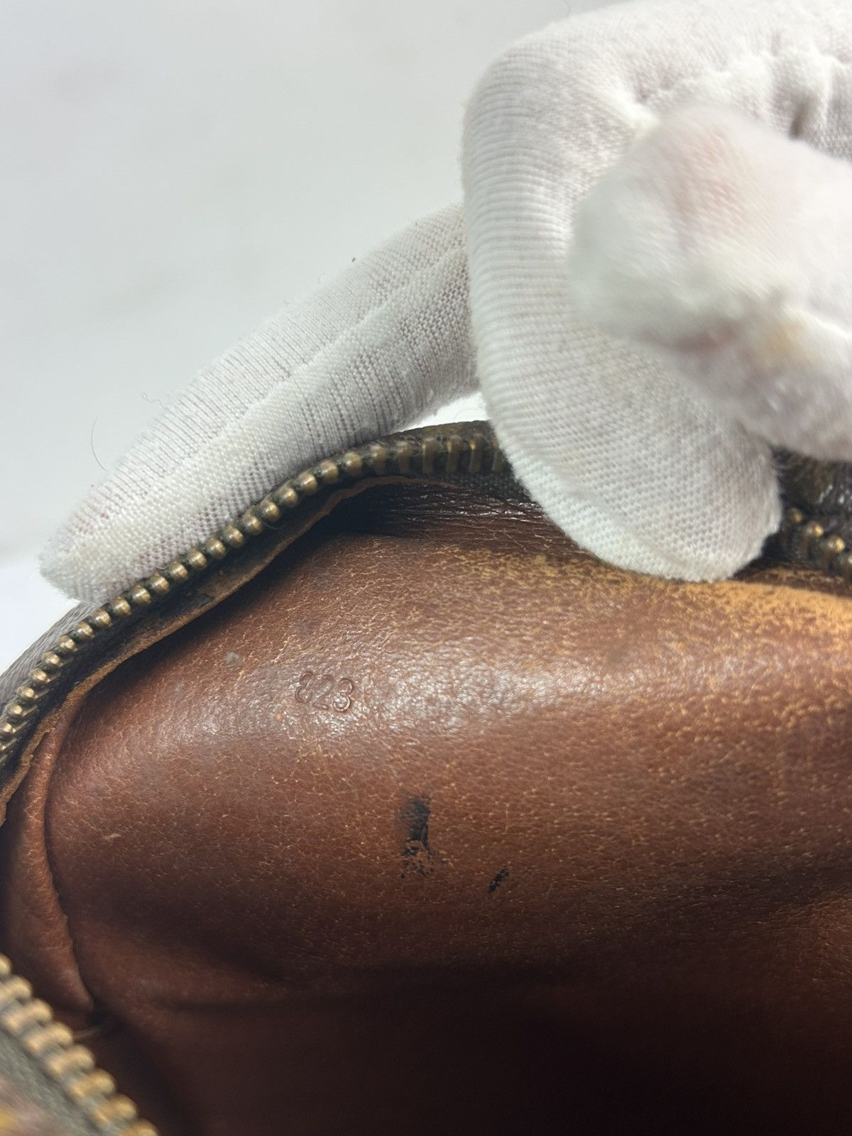 Louis Vuitton Louis Vuitton Monogram Crossbody Bag Size ONE SIZE - 6 Thumbnail