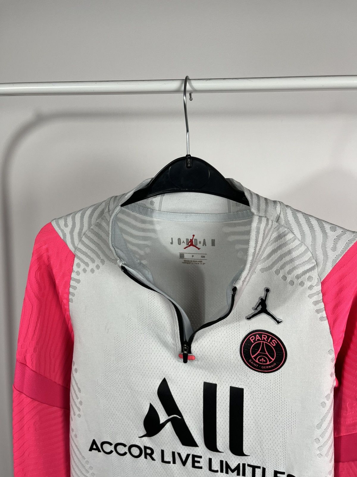 Nike PSG Jordan Vaporknit Drill Top Pink Grey Small CW1384-101 Size US S / EU 44-46 / 1 - 4 Thumbnail