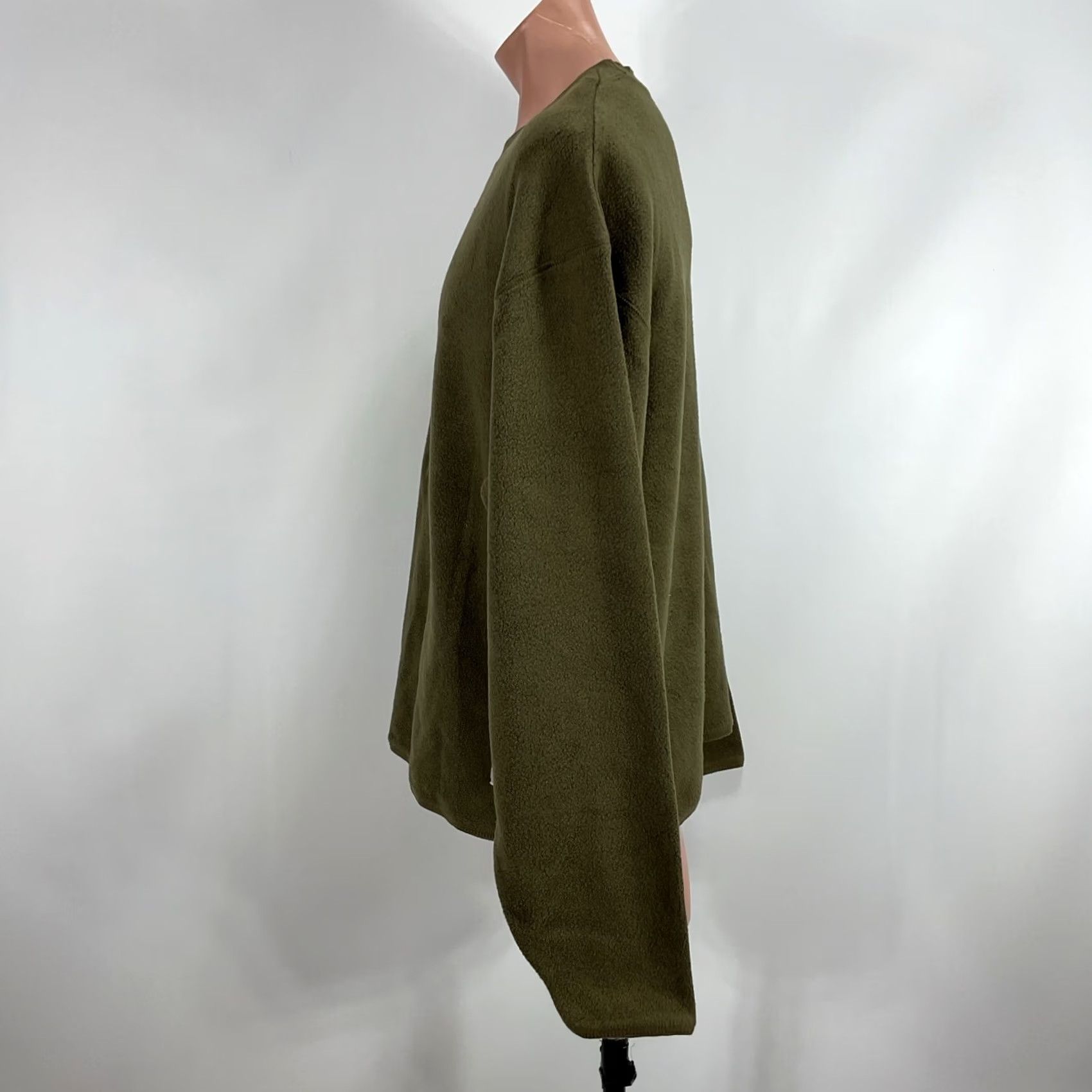 Calvin Klein VINTAGE Calvin Klein Olive Green Fleece Crewneck Relaxed Sweater XXL Men Green 90s Solid Crew Neck Wool-ish? Size US XXL / EU 58 / 5 - 6 Thumbnail