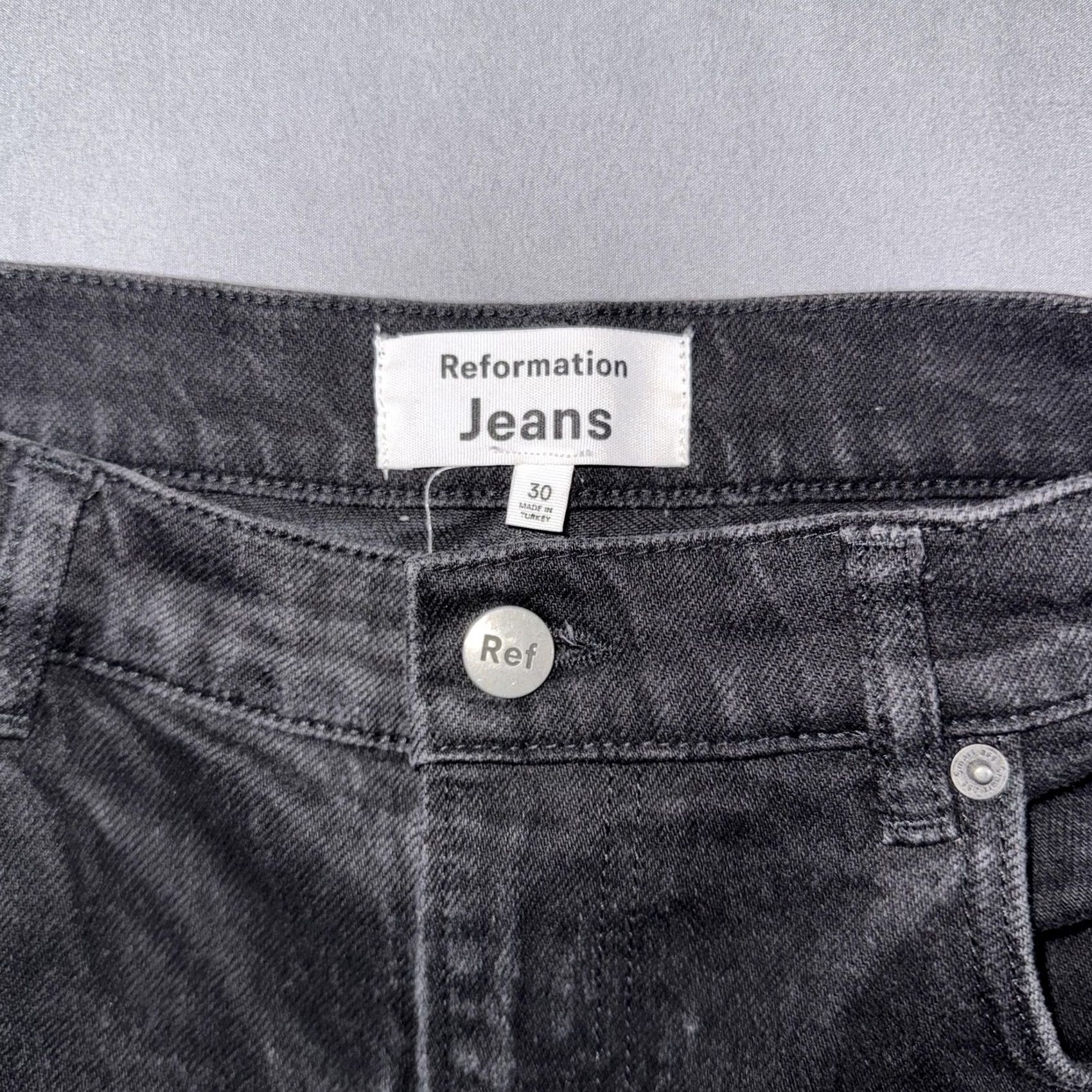 Reformation VINTAGE? No. Reformation Jeans Womens Black High Rise Straight Leg Denim Charcoal Wash 5-Pocket Size 30" / US 8 / IT 44 - 3 Thumbnail