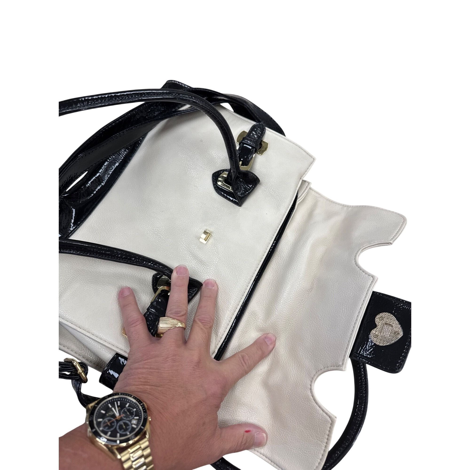 Betsey Johnson Betsey Johnson Womens Cream & Black Crossbody Purse 10x12 SK Size ONE SIZE - 12 Thumbnail