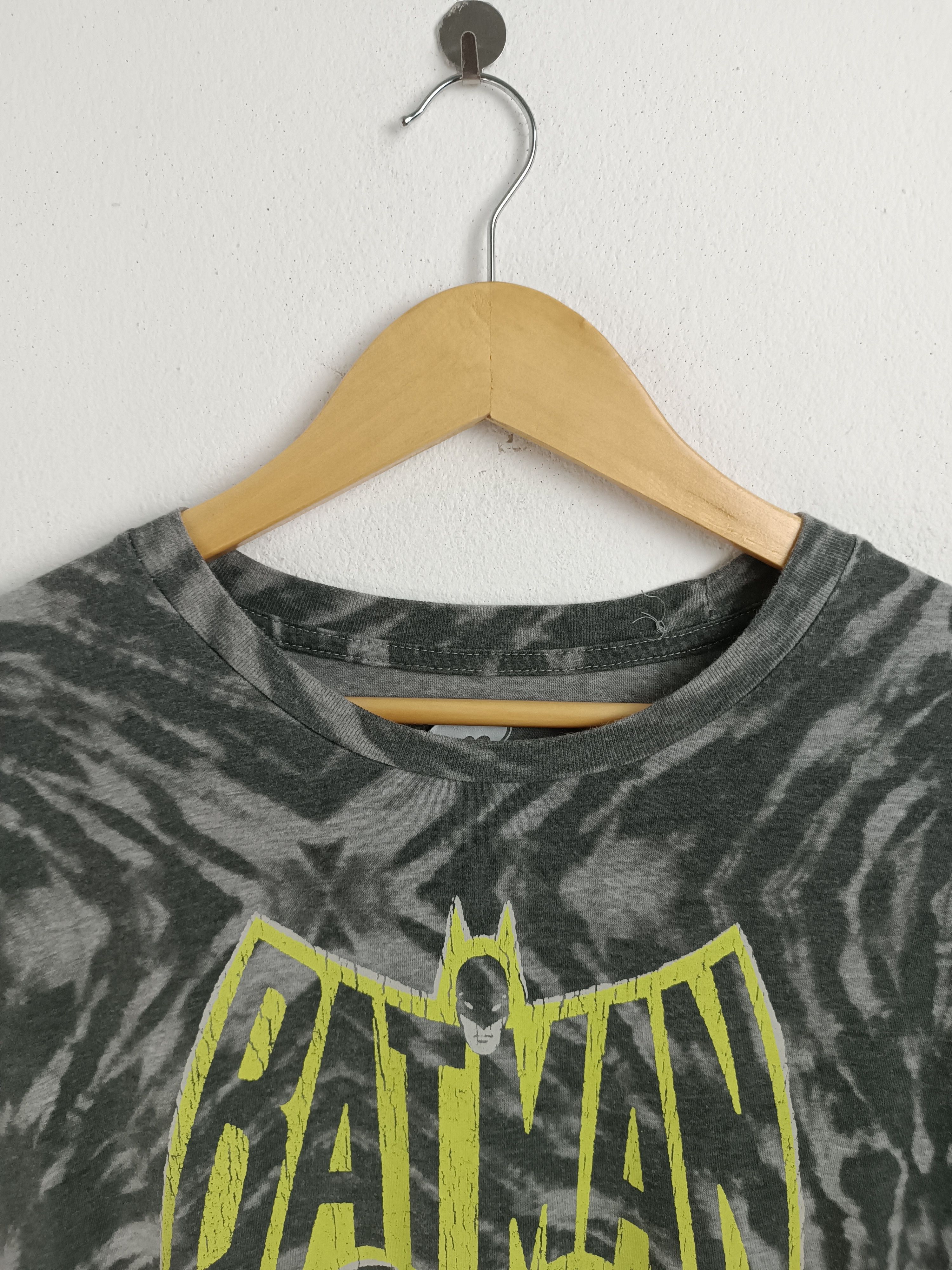 DC Comics VINTAGE BATMAN AOP CLASSIC LOGO SUPERHERO DC COMIC RARE Size US L / EU 52-54 / 3 - 8 Thumbnail