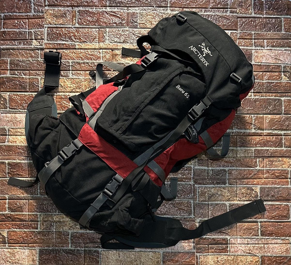 Arc'teryx 🖲️ Vintage Arc'teryx Bora 30 Hiking Backpack (OS