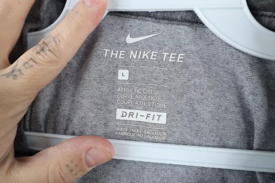 Nike × Vintage Nike Cut Spell Out Duke University Blue Devils T-Shirt Gray Size US L / EU 52-54 / 3 - 9 Thumbnail