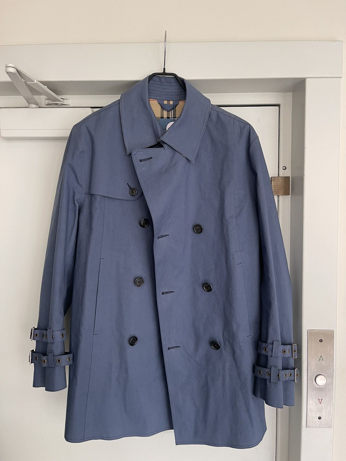 Burberry Burberry Nova Check Belted Cuffs Trench Coat Size US L / EU 52-54 / 3 - 1 Thumbnail