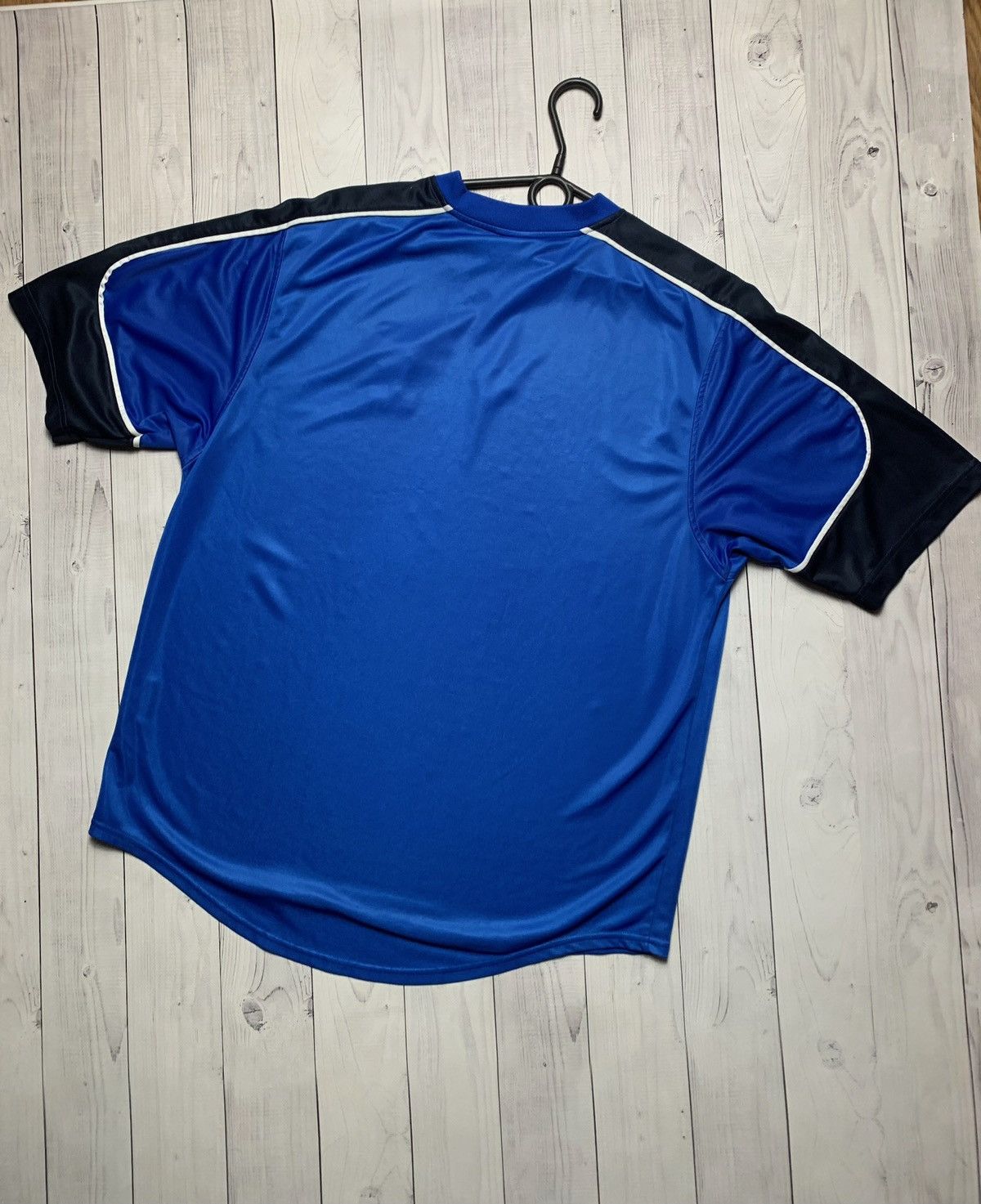 Nike × Vintage Vintage Nike England soccer jersey logo Size US L / EU 52-54 / 3 - 5 Thumbnail