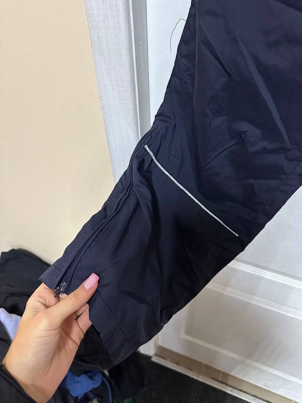 Umbro × Vintage Umbro track pants vintage drill Y2K joggers sweatpants navy Size US 31 - 3 Thumbnail