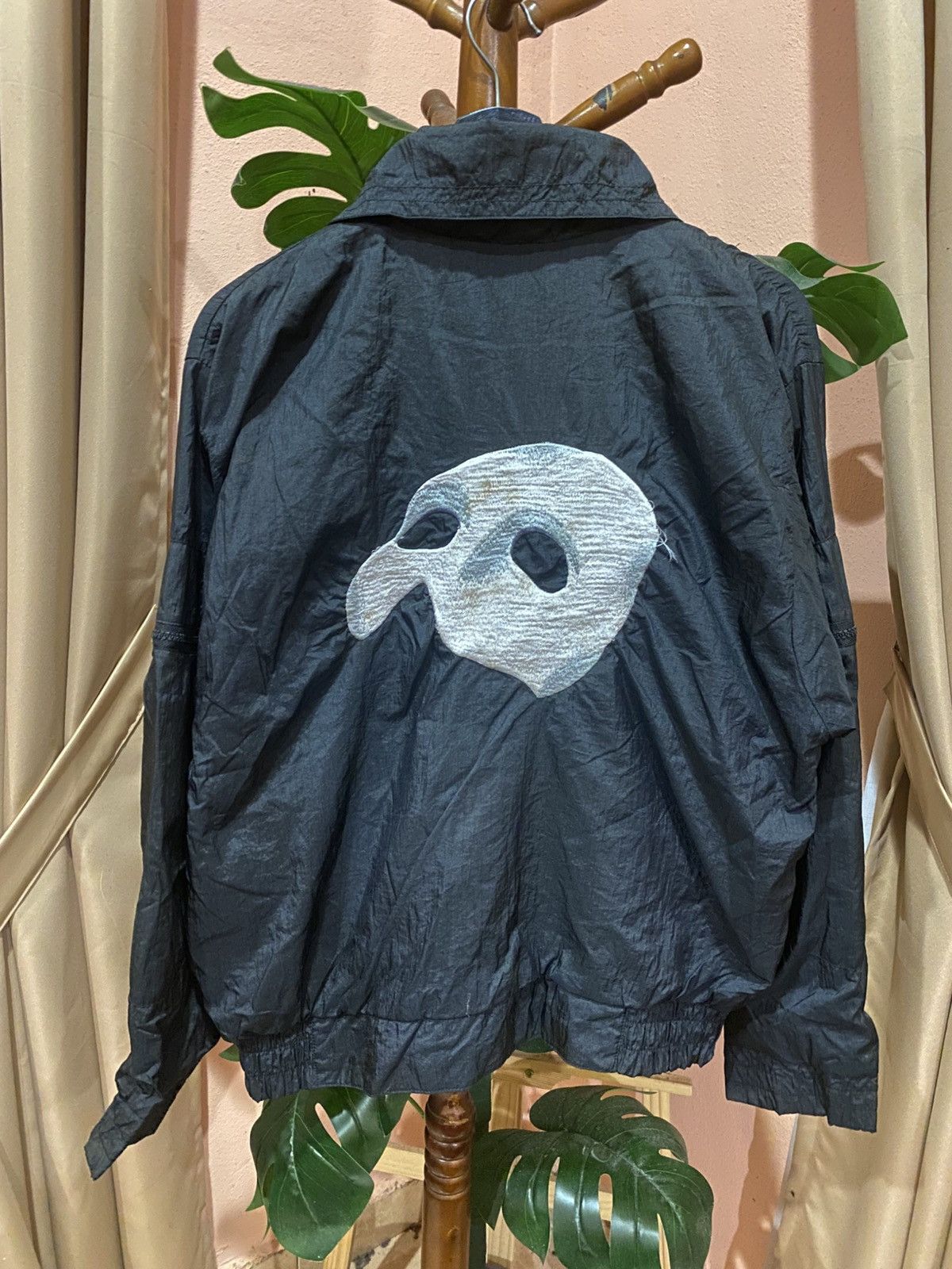 Vintage Vintage Phantom of the Opera Technical Staff Windbreaker Size US M / EU 48-50 / 2 - 5 Thumbnail