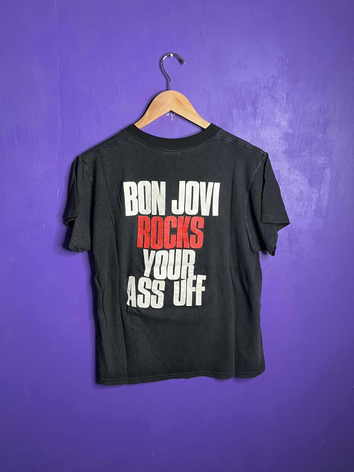 Band Tees × Vintage Vintage 80s Bon Jovi rocks your ass off tour tee Size US M / EU 48-50 / 2 - 2 Thumbnail