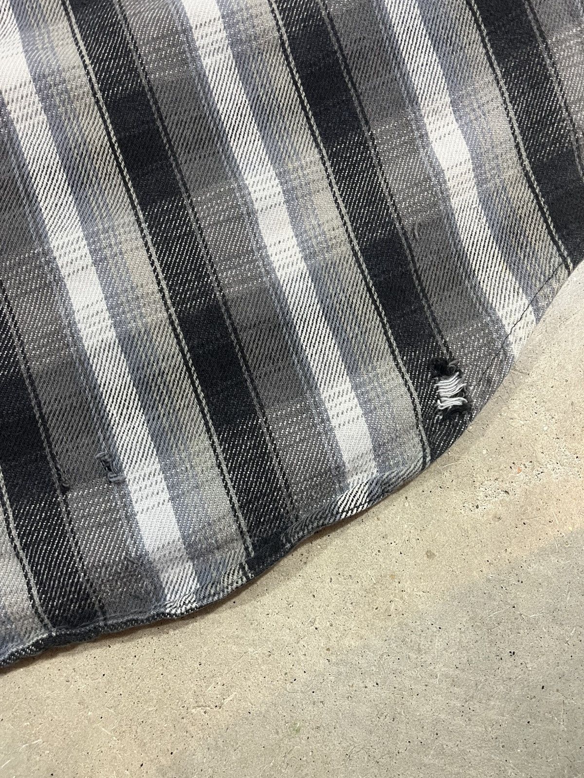 Vintage Vintage 90s Big Mac Woven Cotton Flannel Distressed Gray Size US XXL / EU 58 / 5 - 6 Thumbnail
