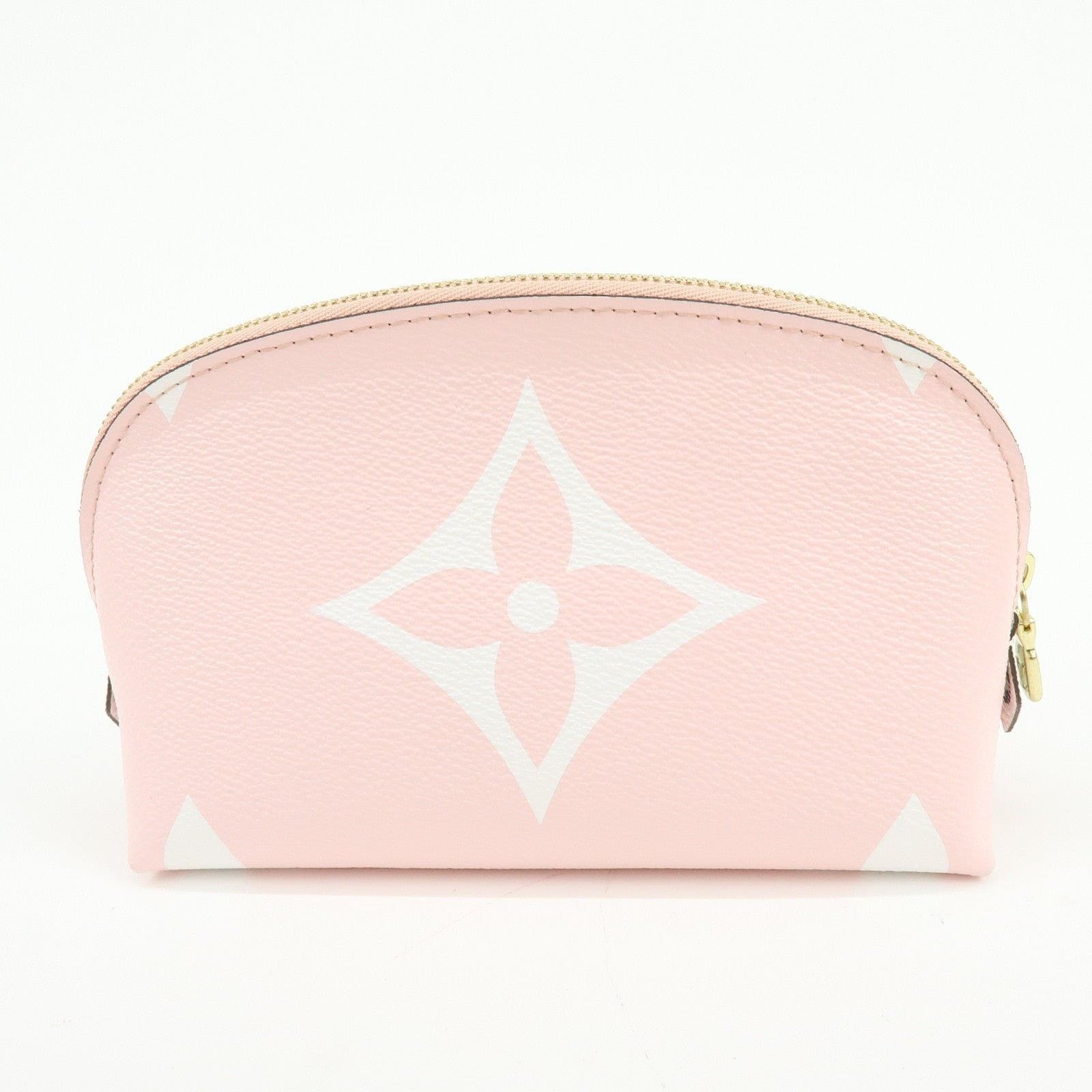 Louis Vuitton Louis Vuitton Monogram Pochette Cosmetic Pouch Size ONE SIZE - 2 Thumbnail