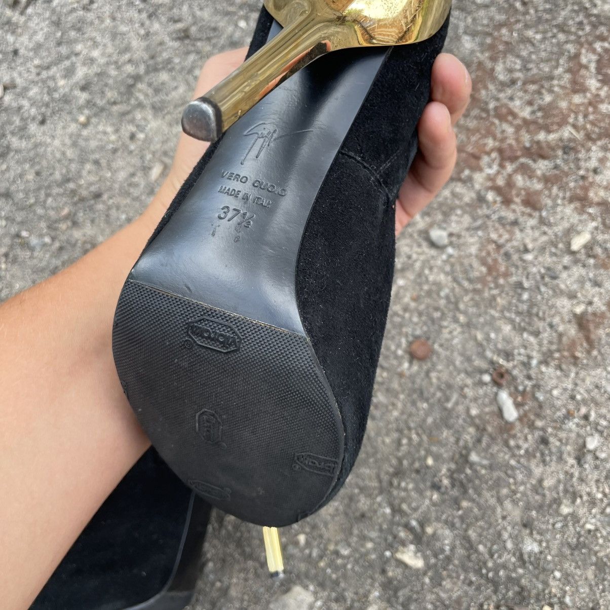 Giuseppe Zanotti Giuseppe Zanotti shoes COLINE JETI HIGH BLAC PUMP GOLD HEELS Size US 7.5 / IT 37.5 - 3 Thumbnail