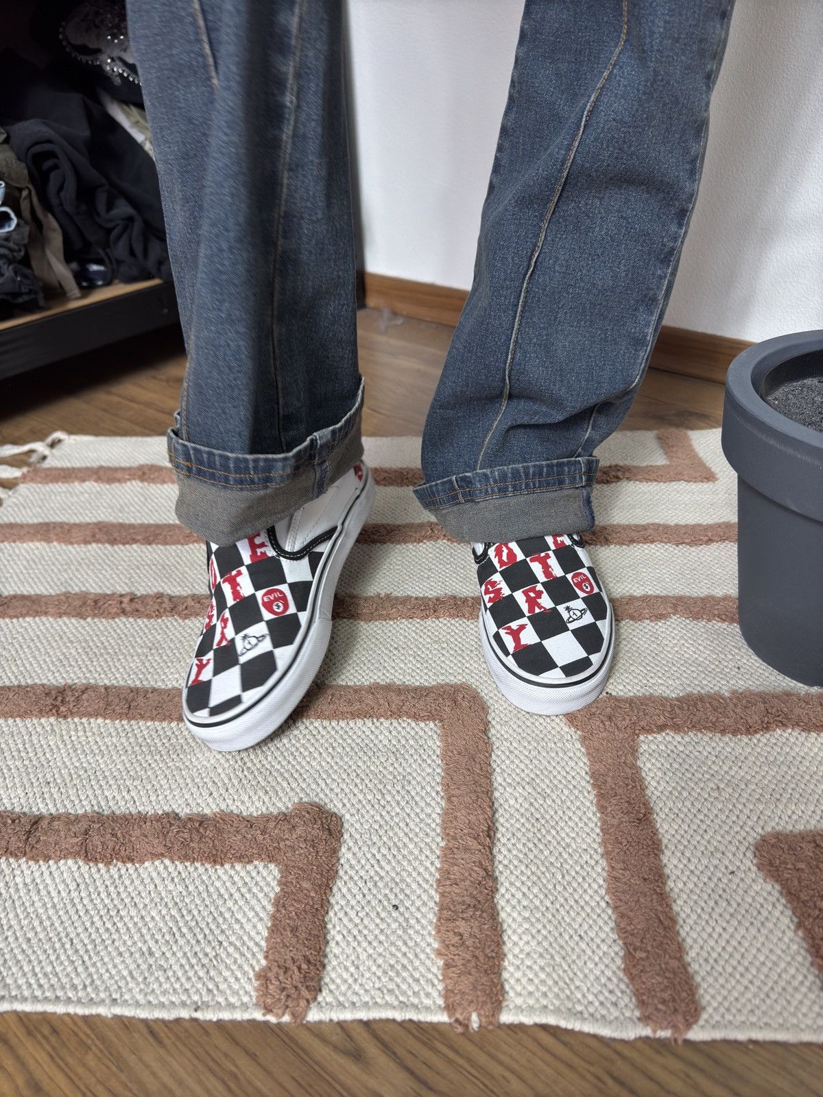 Vans × Vivienne Westwood VIVIENNE WESTWOOD X VANS CHECKERS SHOES SLIP ONS Size US 7 / IT 37 - 10 Thumbnail
