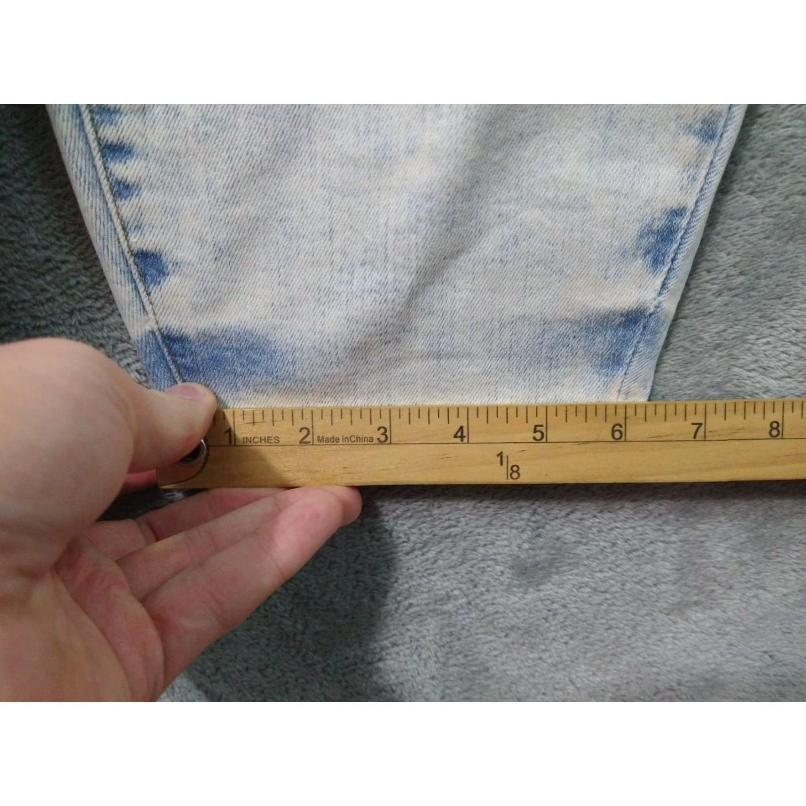 Vintage Judy Blue Jeans Womens 18W Slim Fit High Rise Light Wash Denim Stretch 5-Pocket Blue Jeans Womens 18W Slim High Rise Size 40" / US 18 - 6 Thumbnail