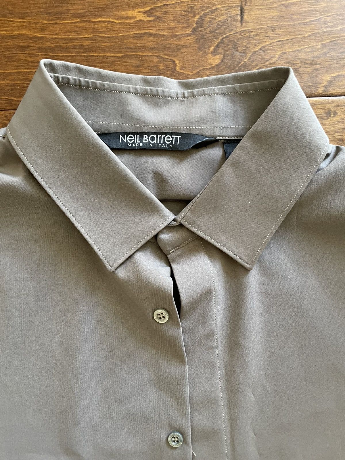 Neil Barrett Neil Barrett Short Sleeve Button Up Size US XL / EU 56 / 4 - 2 Thumbnail