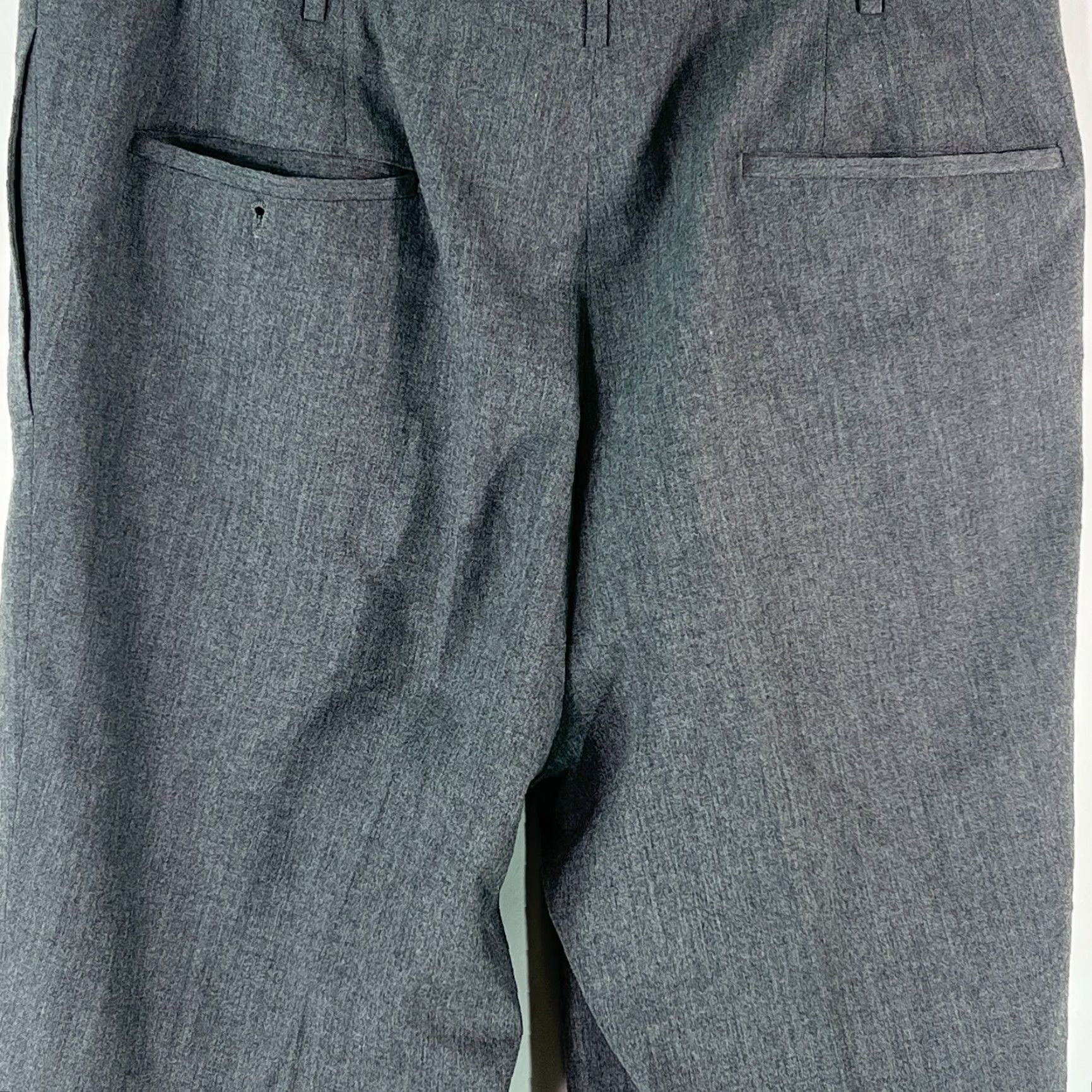 Vintage VINTAGE Louis Raphael Men's Dress Pants Size 36X30 Gray Straight Leg Cuffed Pleated Formal Size US 36 / EU 52 - 4 Thumbnail