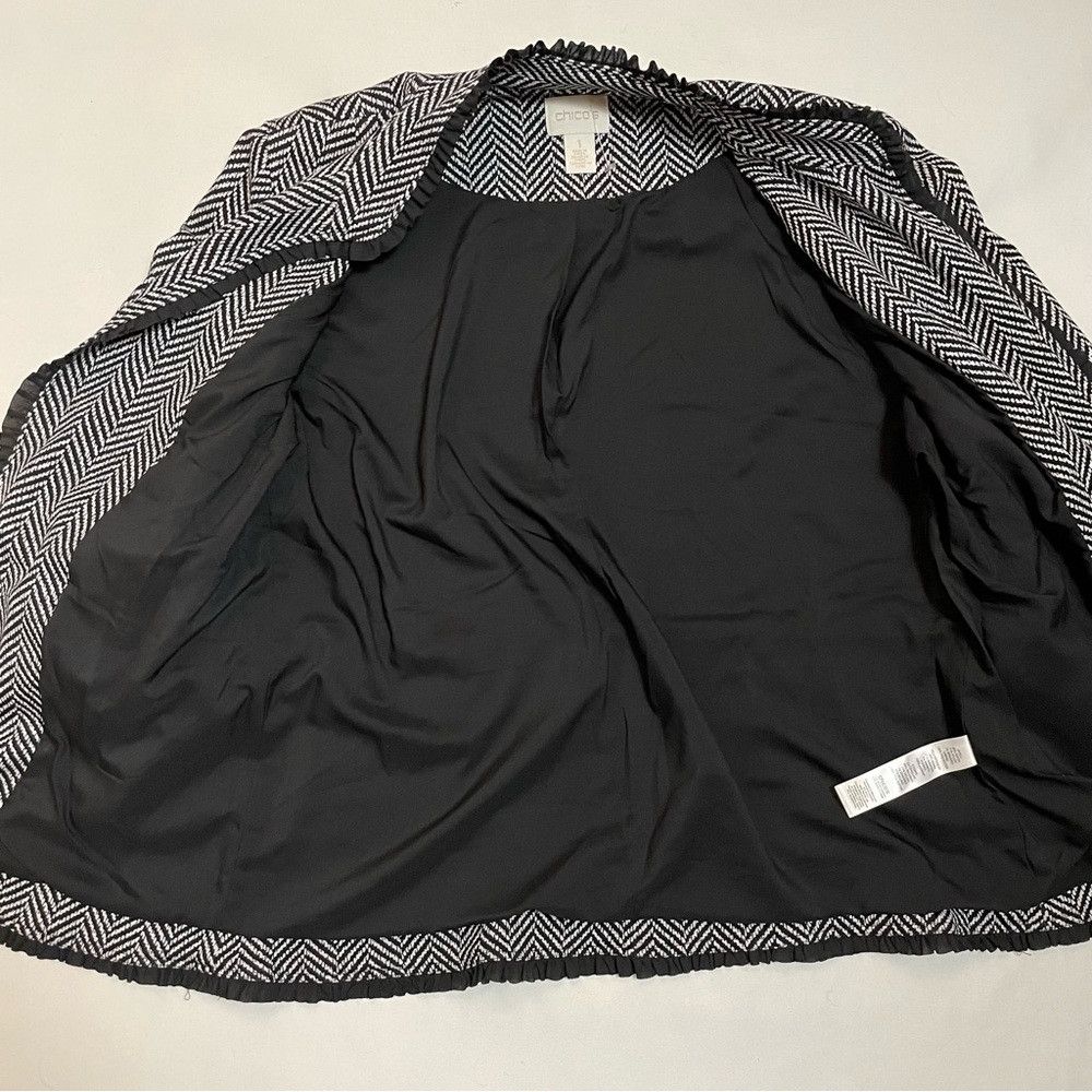 Chicos New Chico’s Chevron Blazer Jacket With Black Ruffle Trim Si Size M / US 6-8 / IT 42-44 - 6 Thumbnail