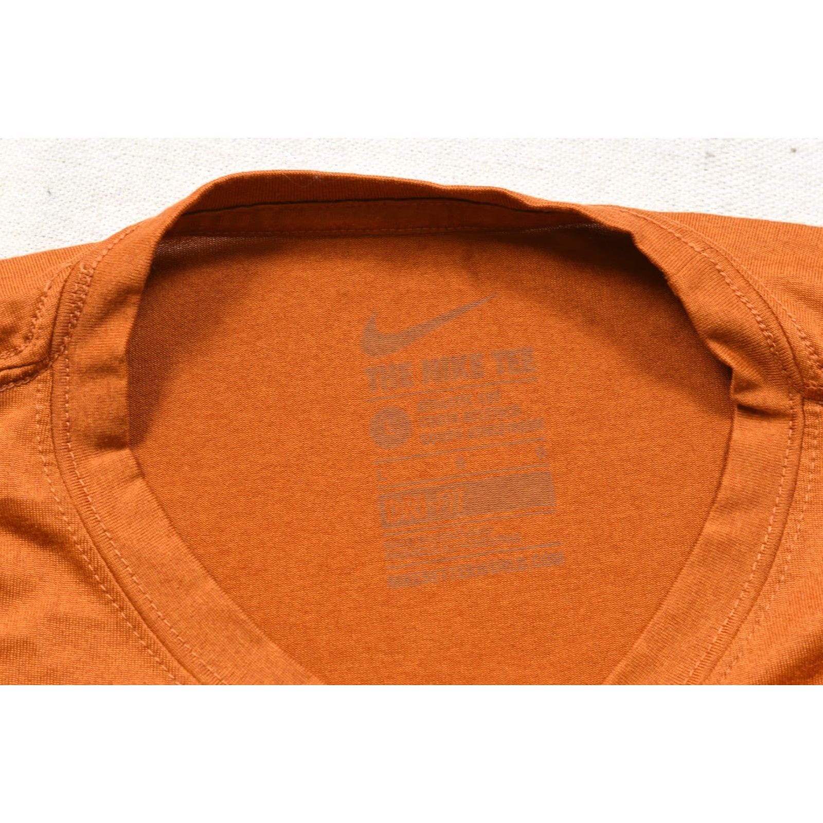 Nike Nike Dri-FIT Texas Longhorns Men's Large Orange Short Sleeve T-Shirt Size US 33 - 8 Thumbnail