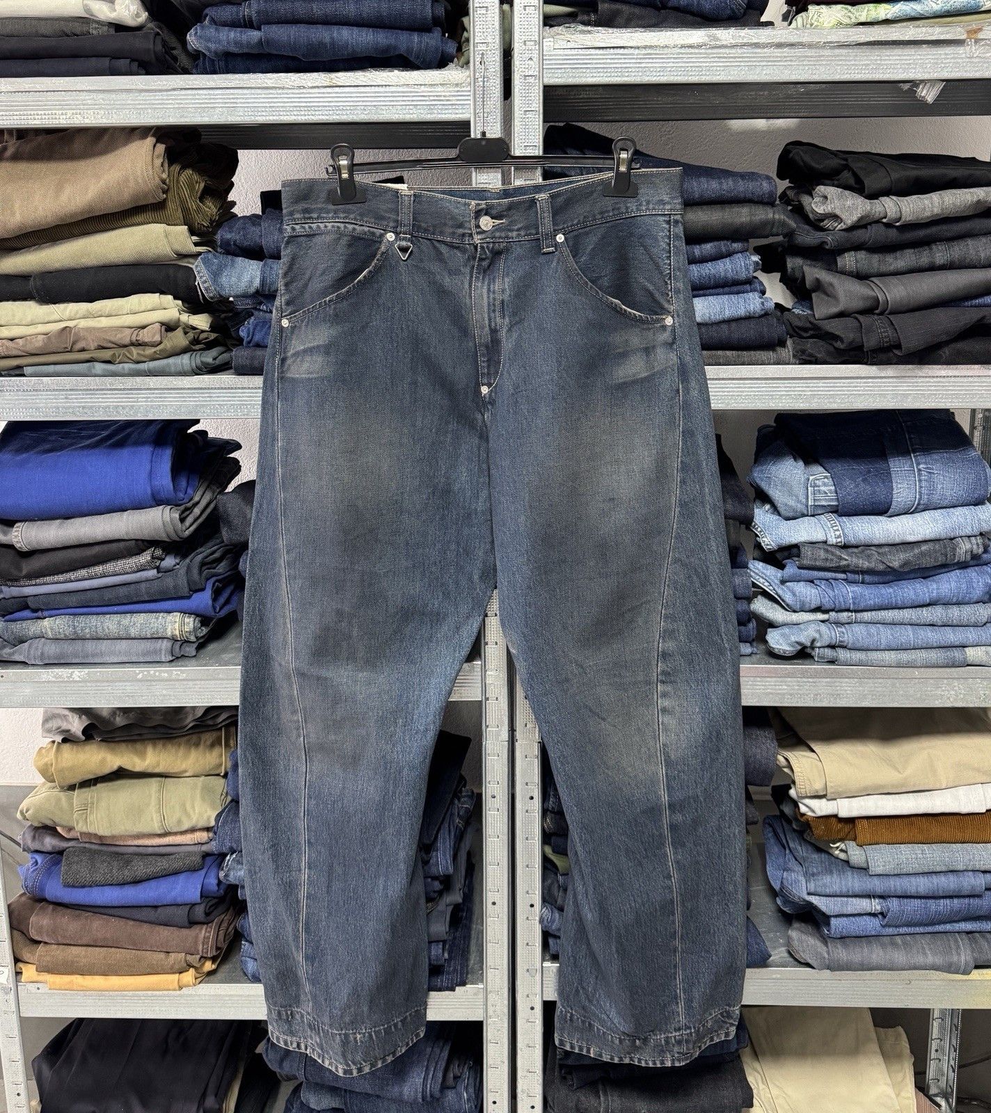 Levi's NWT Levi’s Engineered Jeans Mens Twisted Buckle Back Leg Zip Size US 33 - 11 Thumbnail