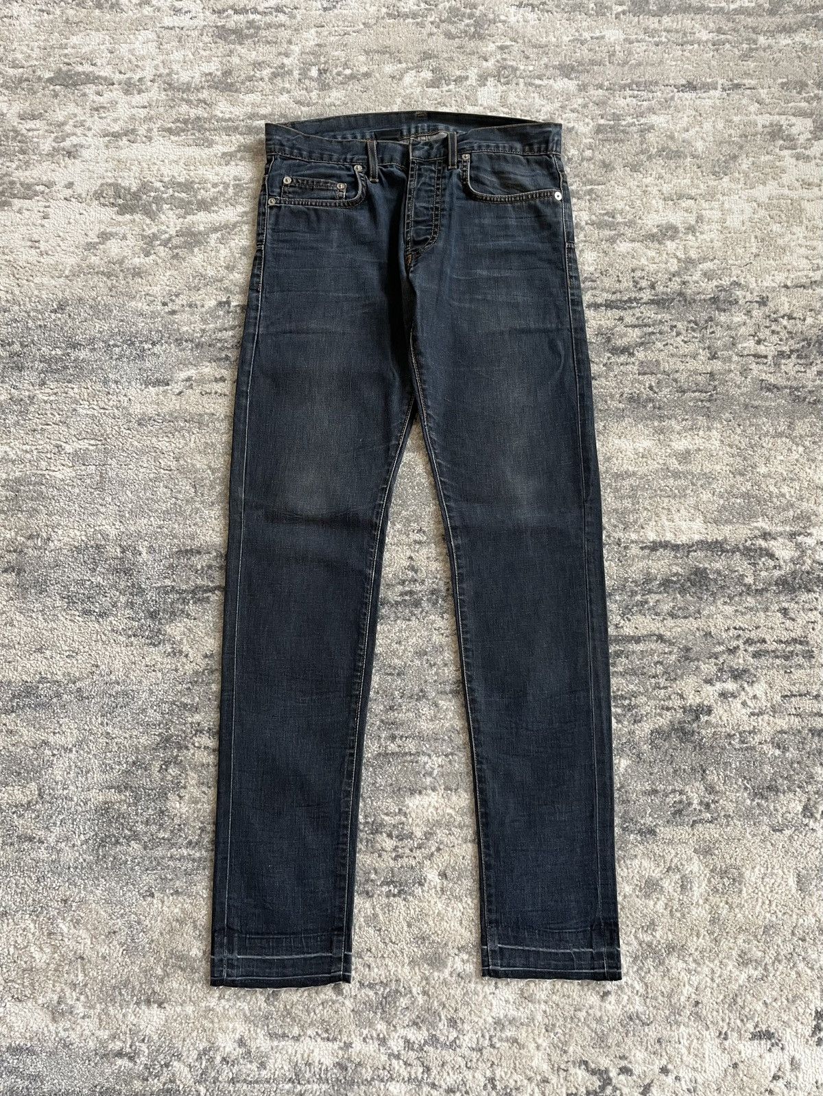 Dior × Hedi Slimane Dior Homme Under My Car Jeans MII 17.5 CM