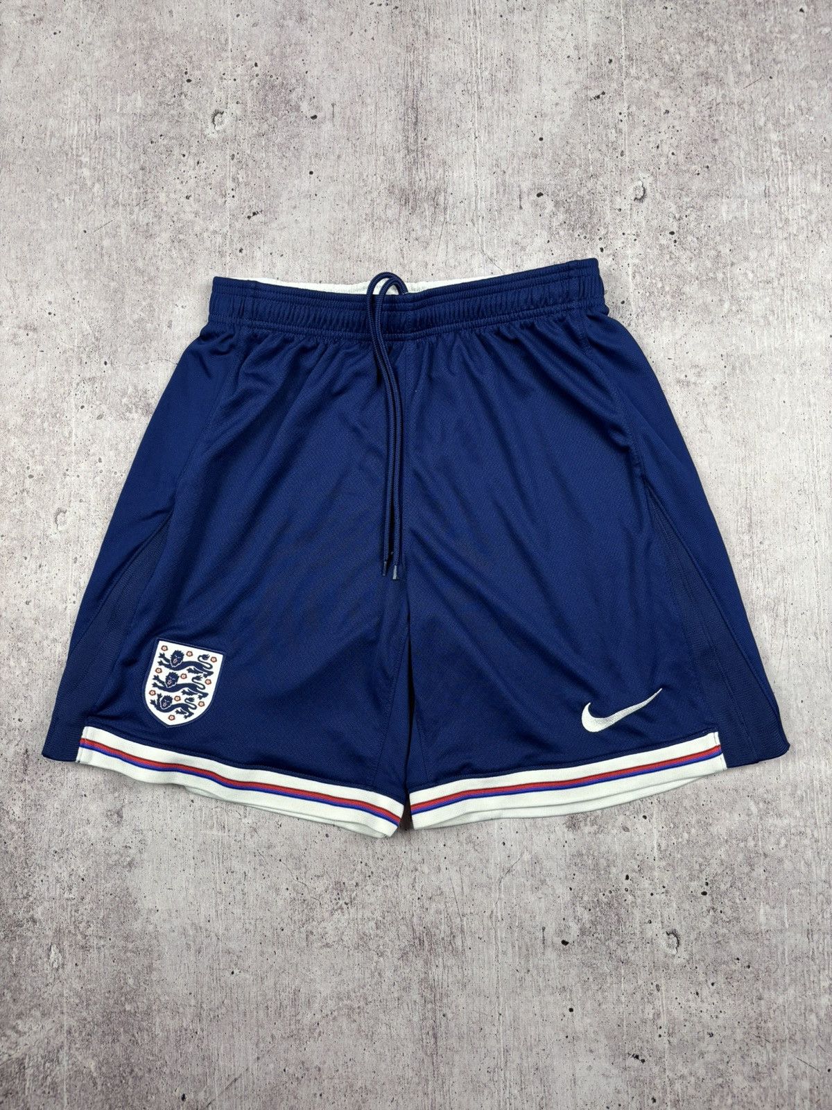 Nike Nike x England sportswear short size L Size US 34 / EU 50 - 1 Thumbnail