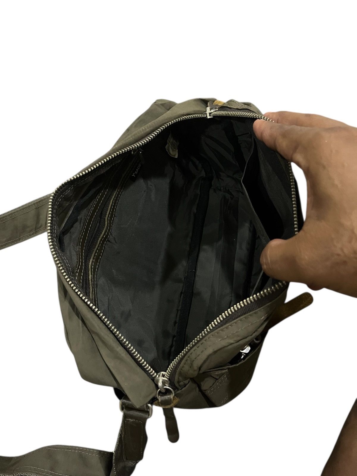 Yohji Yamamoto Y’SACCS YOHJI YAMAMOTO NYLON LEATHER CROSS BODY BAG Size ONE SIZE - 14 Thumbnail