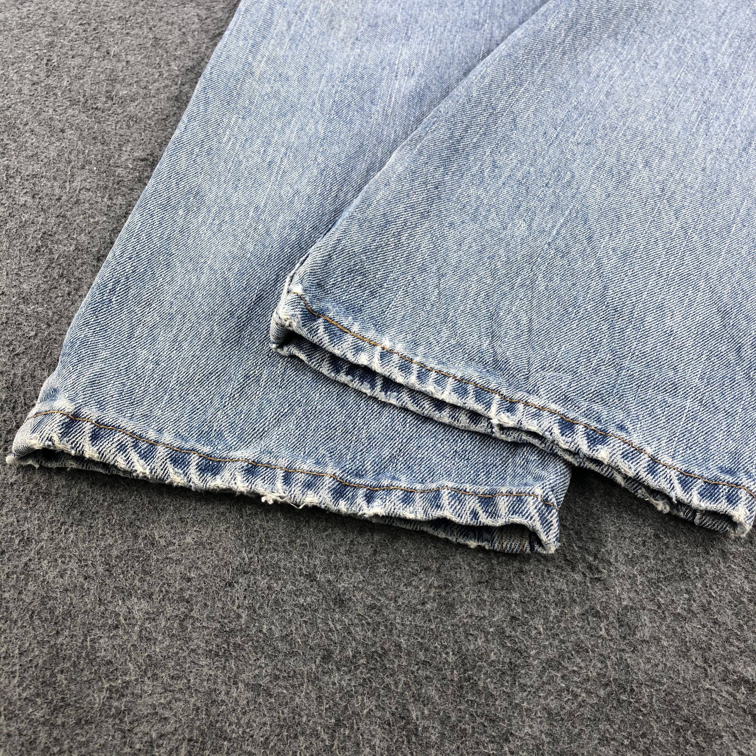 Levi's × Vintage Light Wash Vintage Levis 505 Jeans-JM1049 Size US 35 - 5 Thumbnail