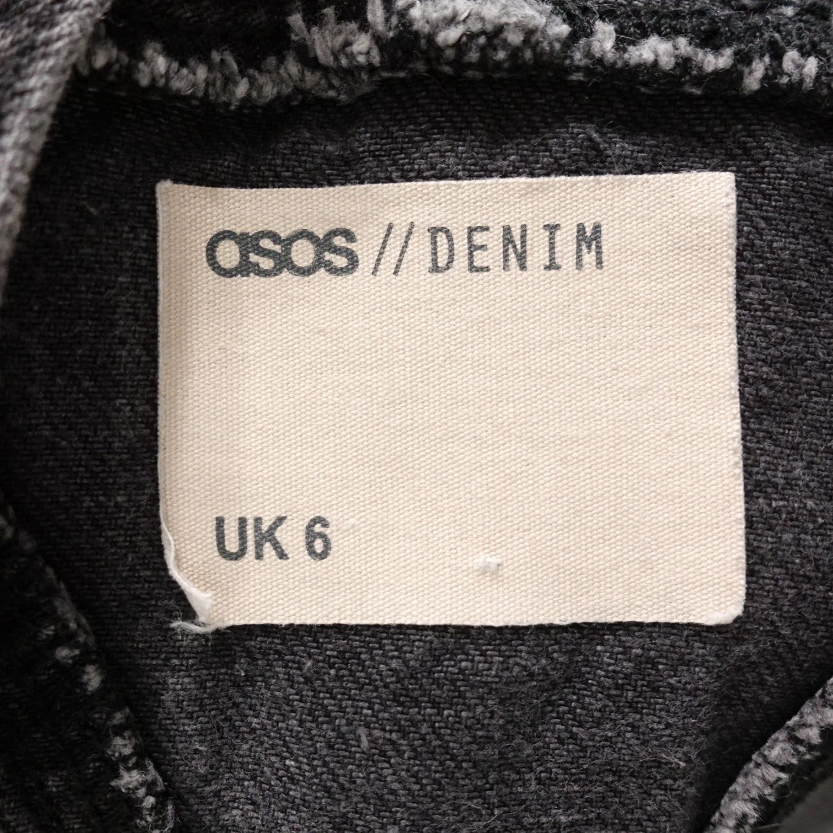 Asos VINTAGE None Skirt Womens Size 6 Midi Black Solid Fall Spring Summer Seasonal Business Casual Formal Party Travel Wedding Workwear Size 28" / US 6 / IT 42 - 6 Thumbnail