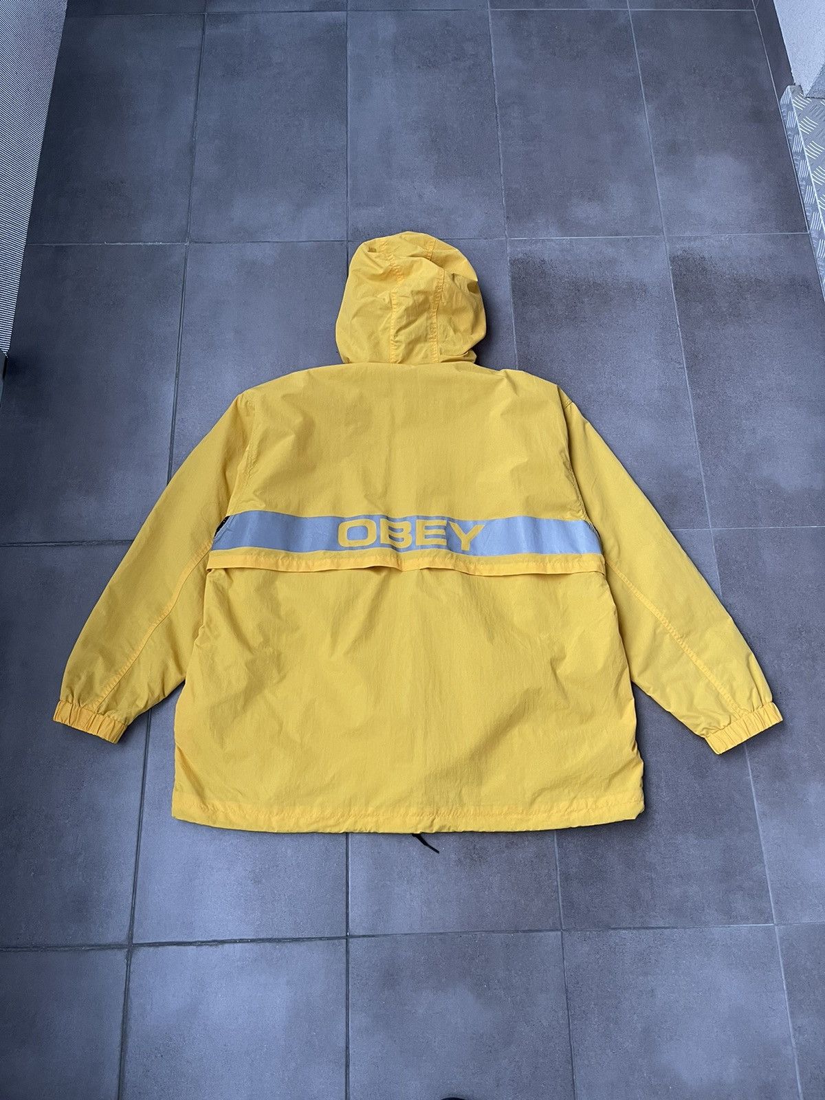 Obey Obey Small Logo Yellow Reflective Windbreaker Anorack Jacket Size US XXL / EU 58 / 5 - 9 Thumbnail
