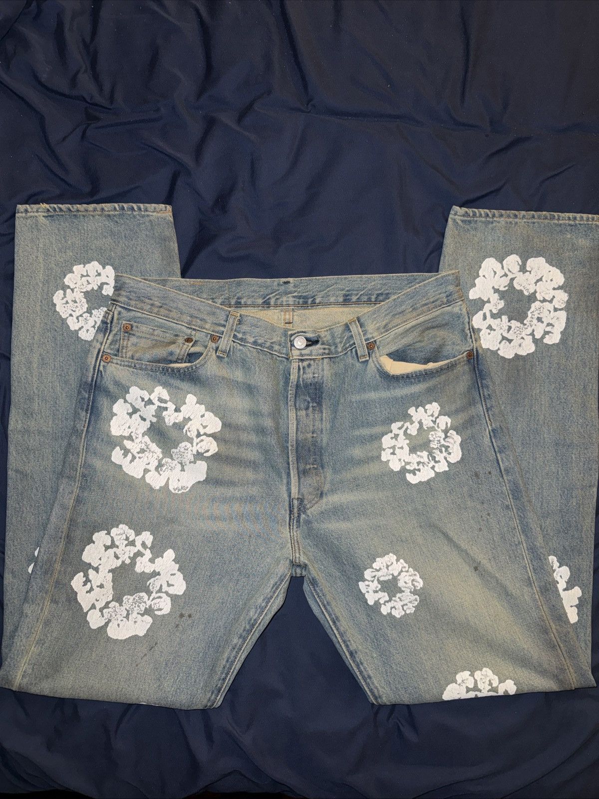 DENIM TEARS × Levi's Denim Tears X Levis 501 Jeans 36X34 Dirty Wash Size US 36 / EU 52 - 1 Thumbnail
